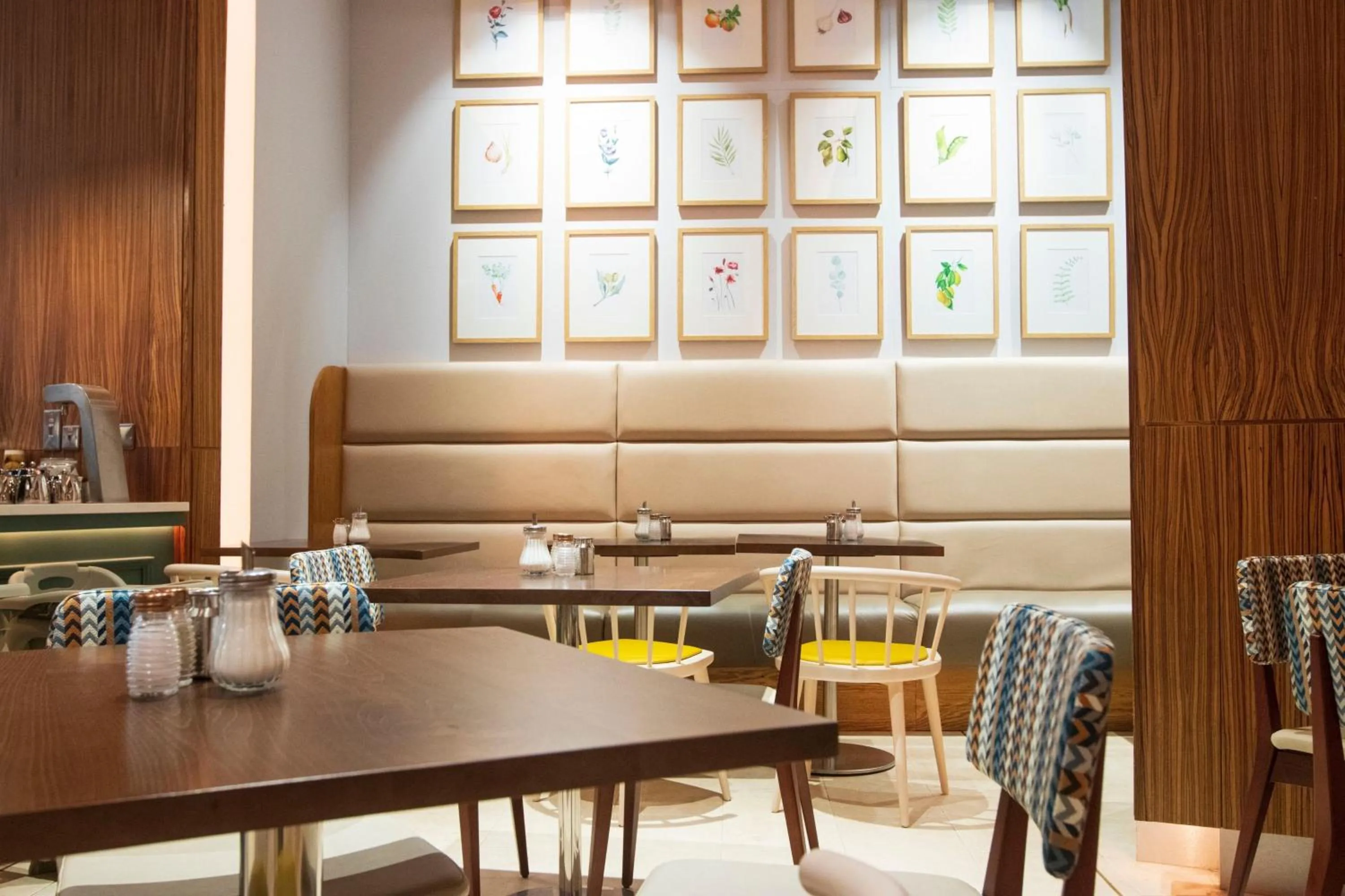 Restaurant/places to eat in Sheraton Athlone Hotel