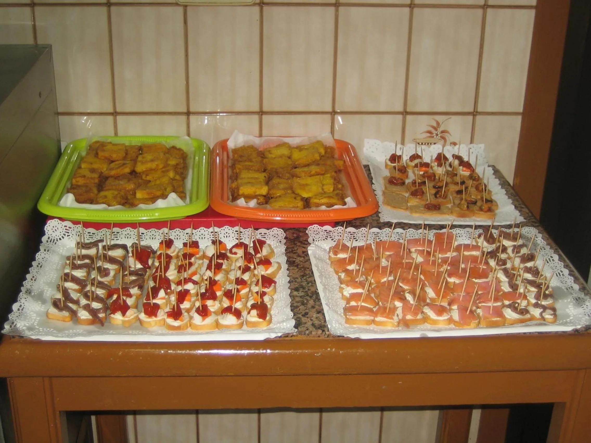 Food and drinks in Hotel Chola