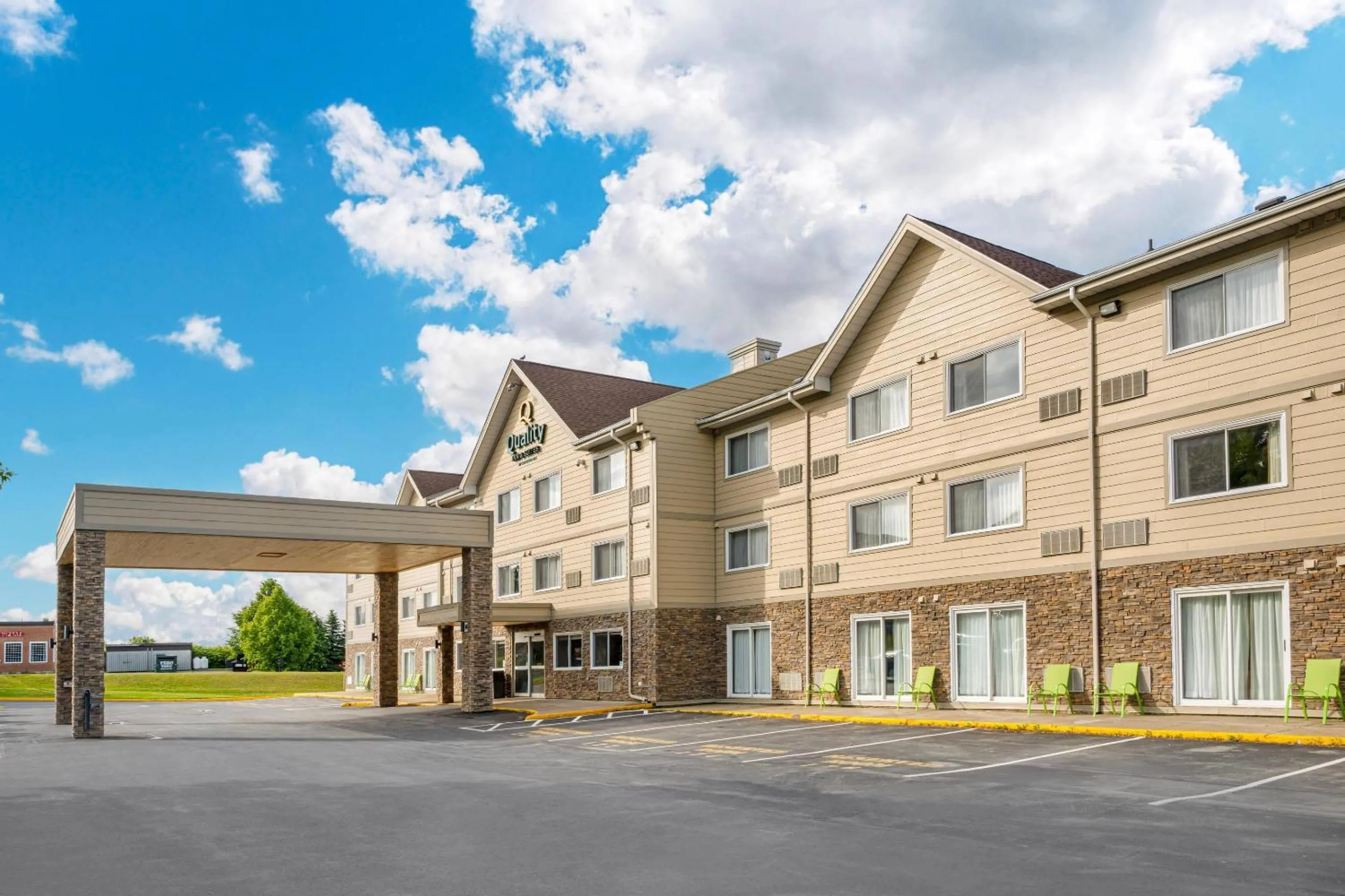 Property building in Quality Inn & Suites