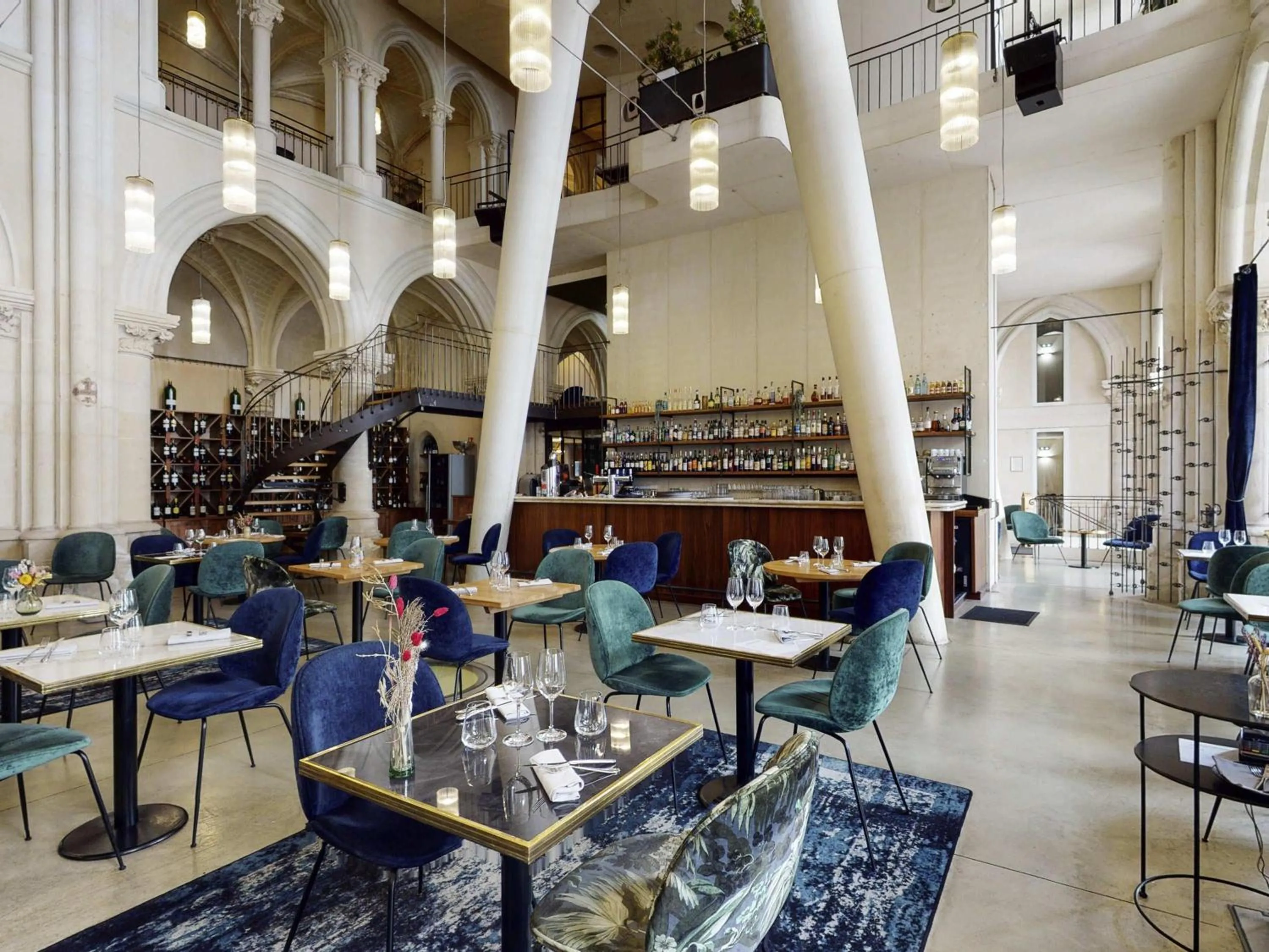 Restaurant/places to eat in Mercure Poitiers Centre