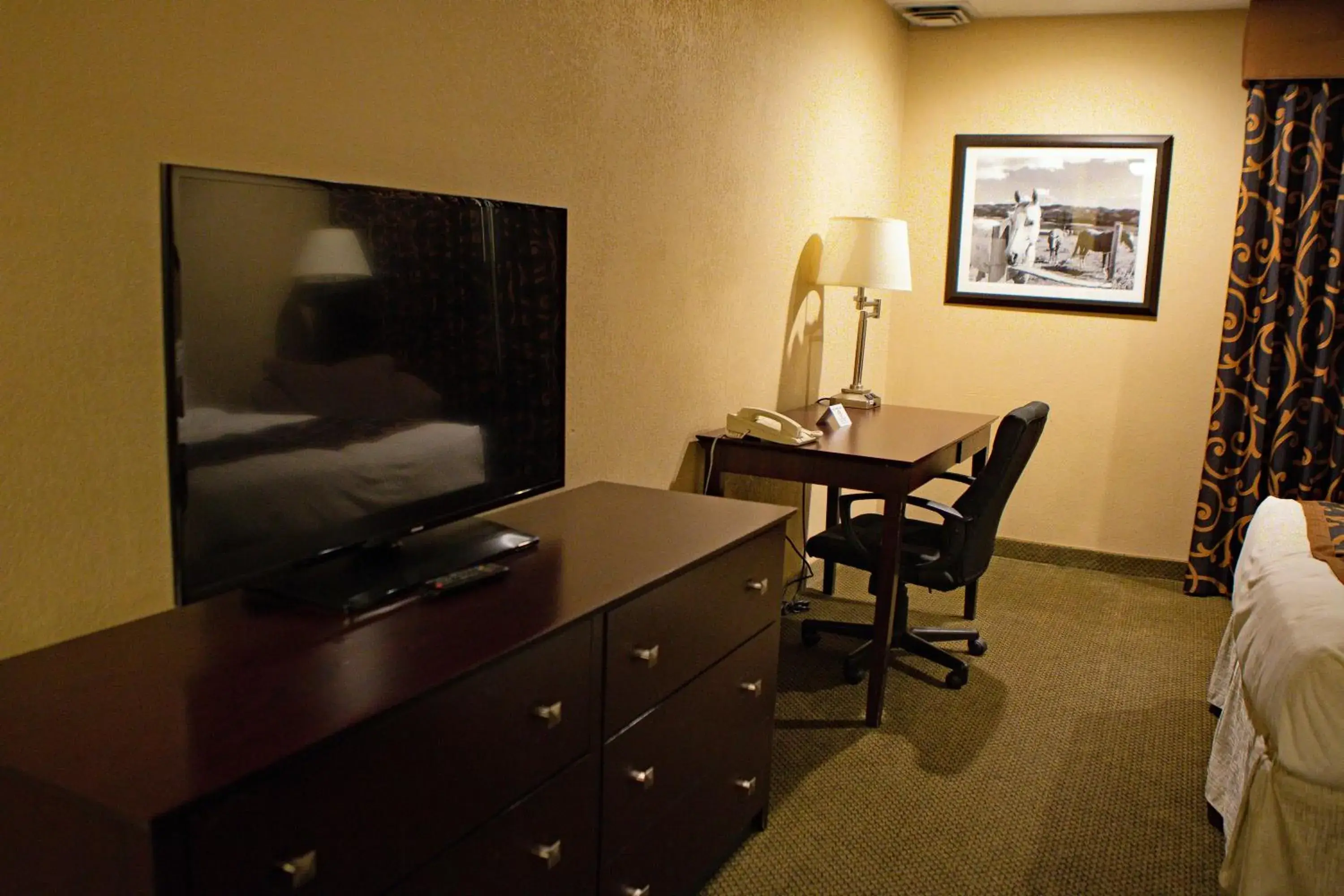 Queen Room with Two Queen Beds in Heritage Inn Queen Room with Two Queen Beds in Heritage Inn