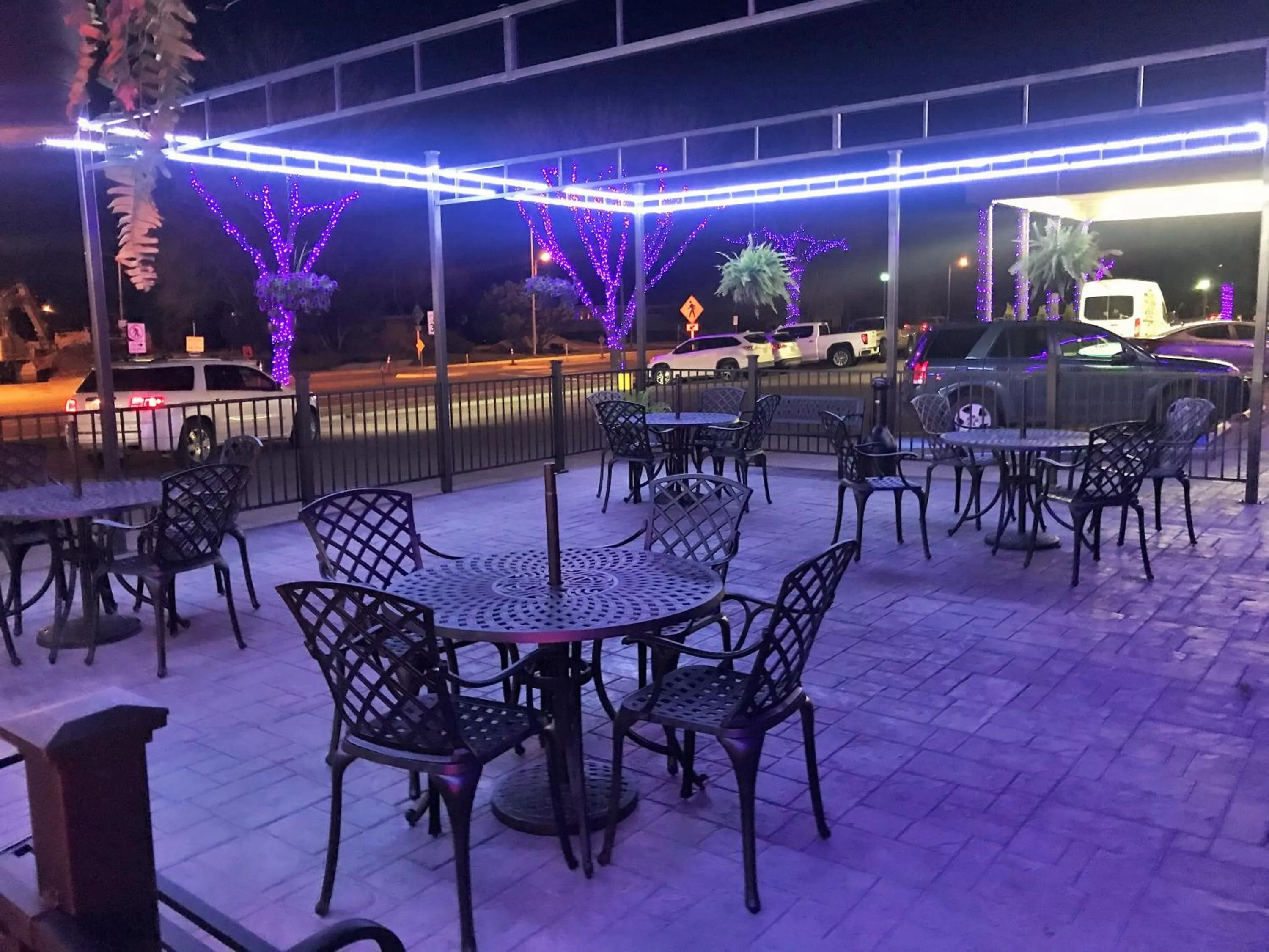 Lounge or bar in Heritage Inn