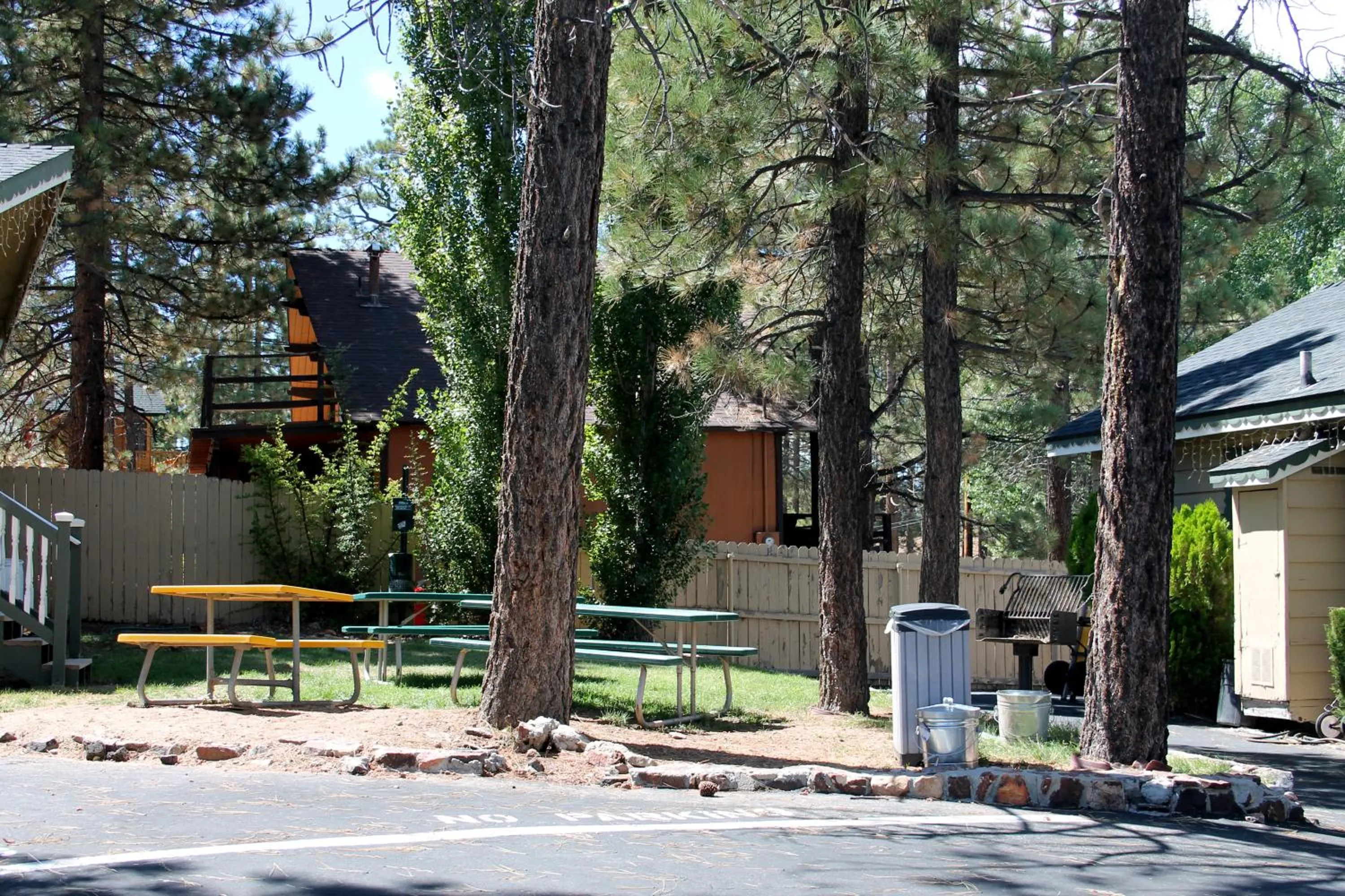 BBQ facilities in Fireside Lodge
