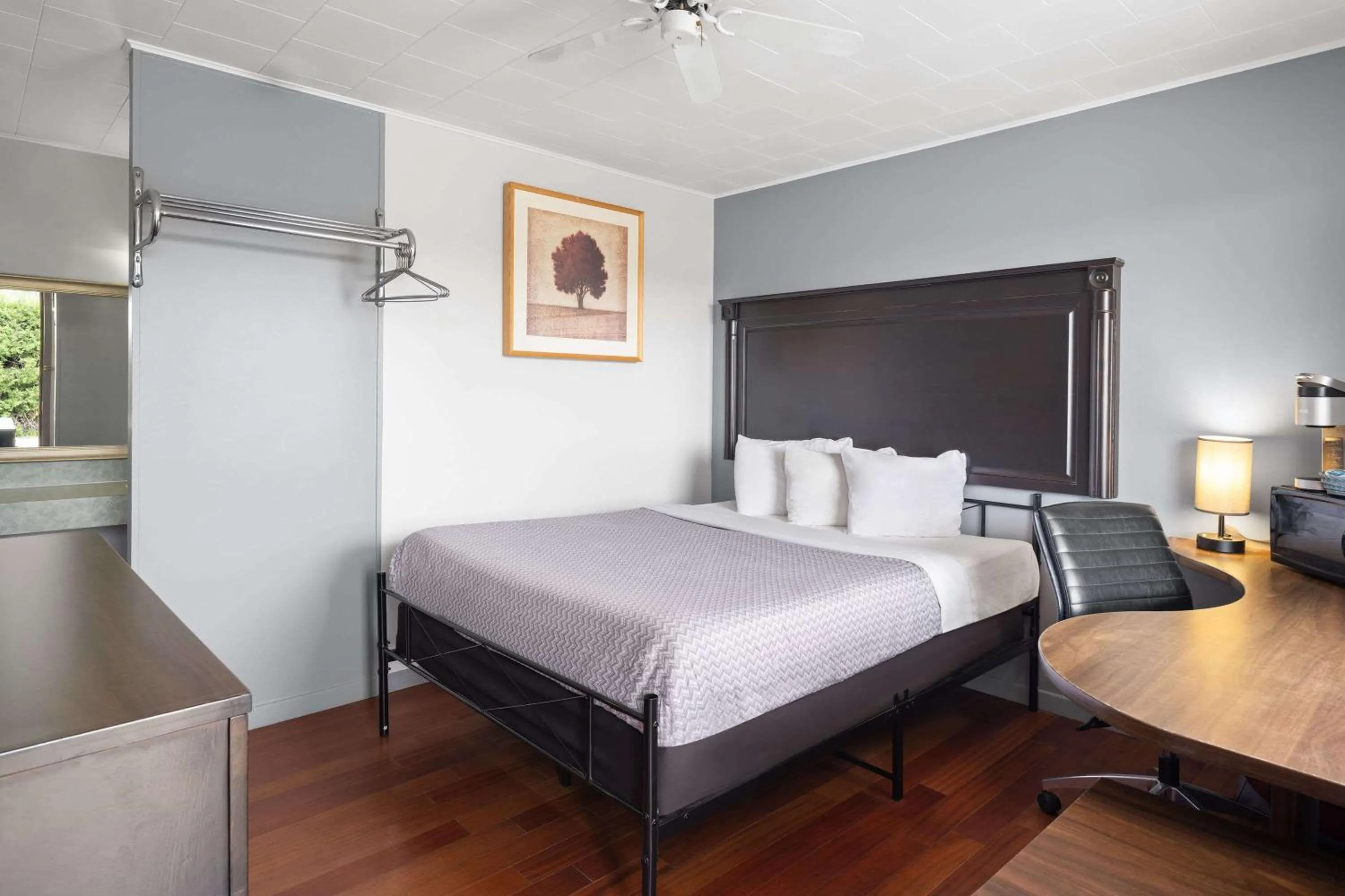 Photo of the whole room, Bed in Travelodge by Wyndham Grand Falls