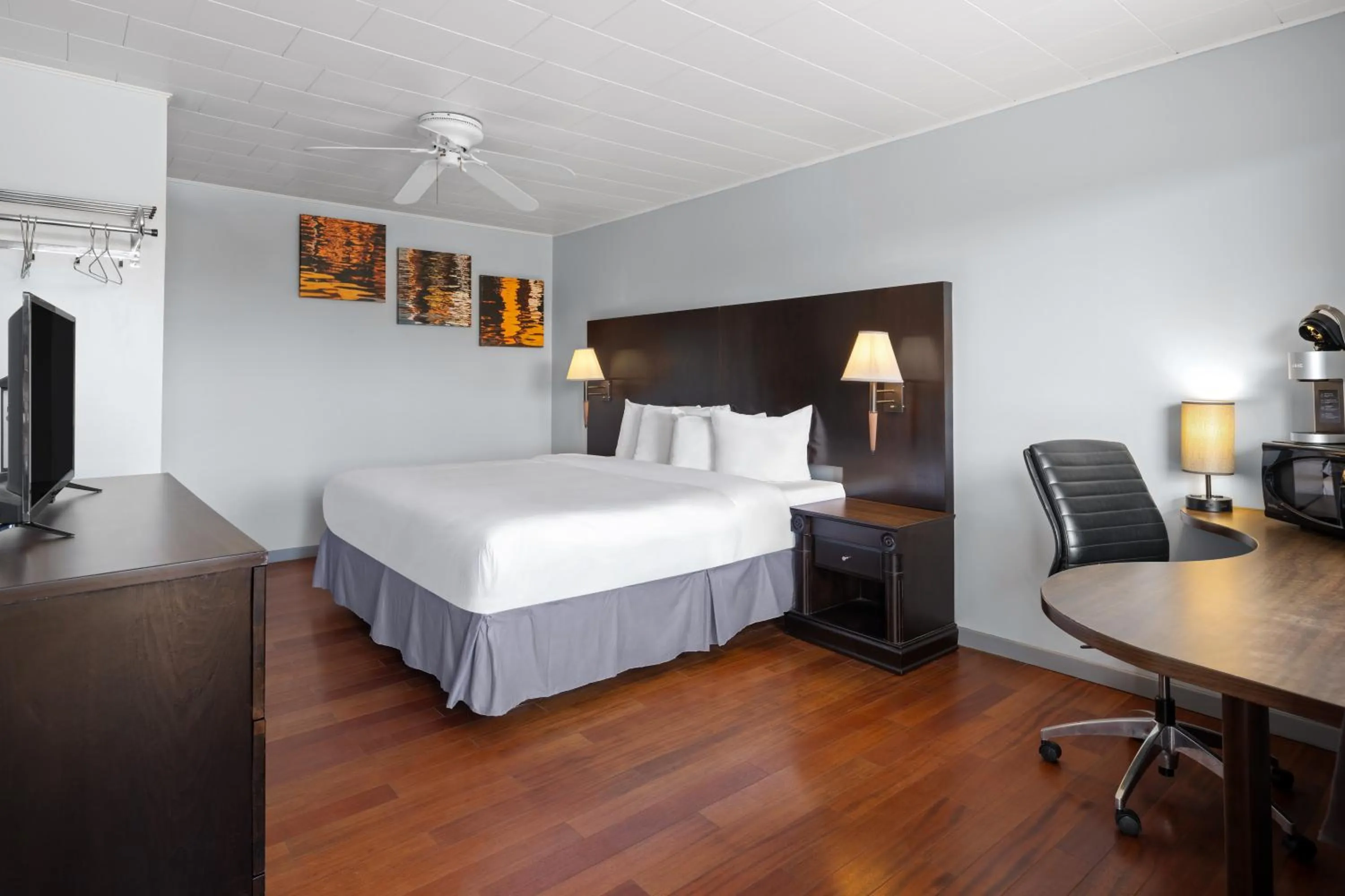 Bed in Travelodge by Wyndham Grand Falls