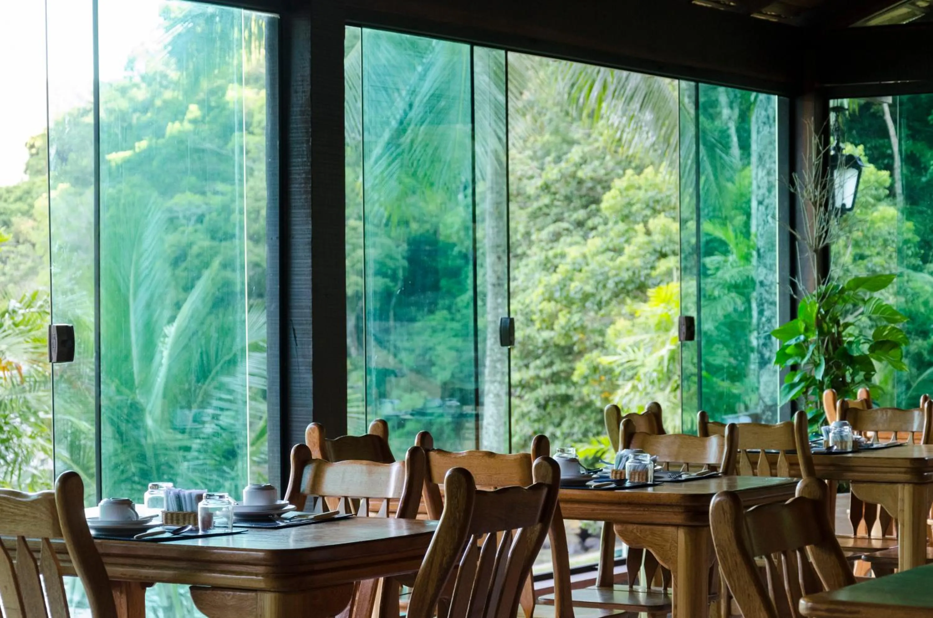 Restaurant/places to eat in Pousada Portal do Sol