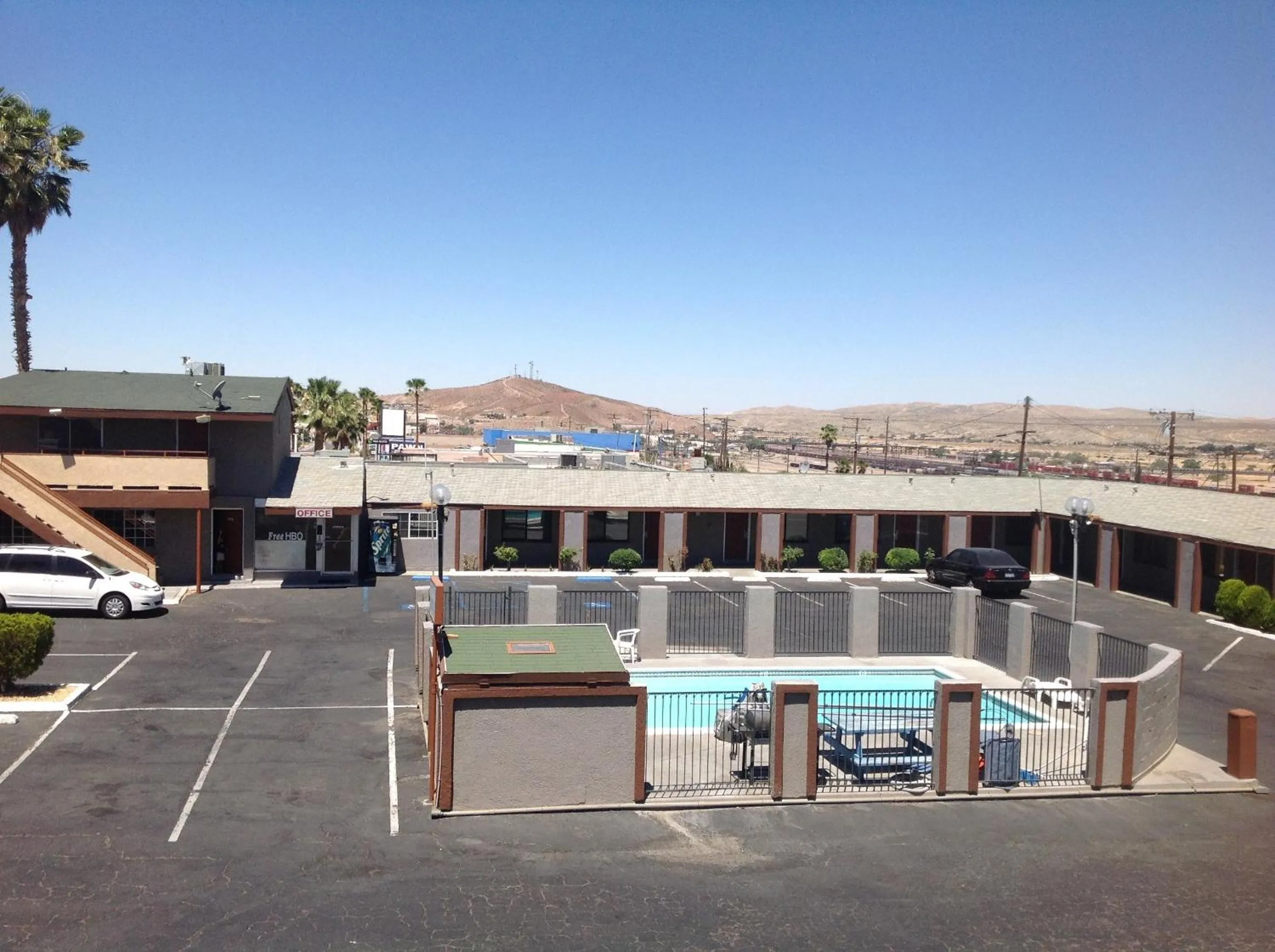 Swimming pool in Budget Inn On Historic Route 66, Barstow