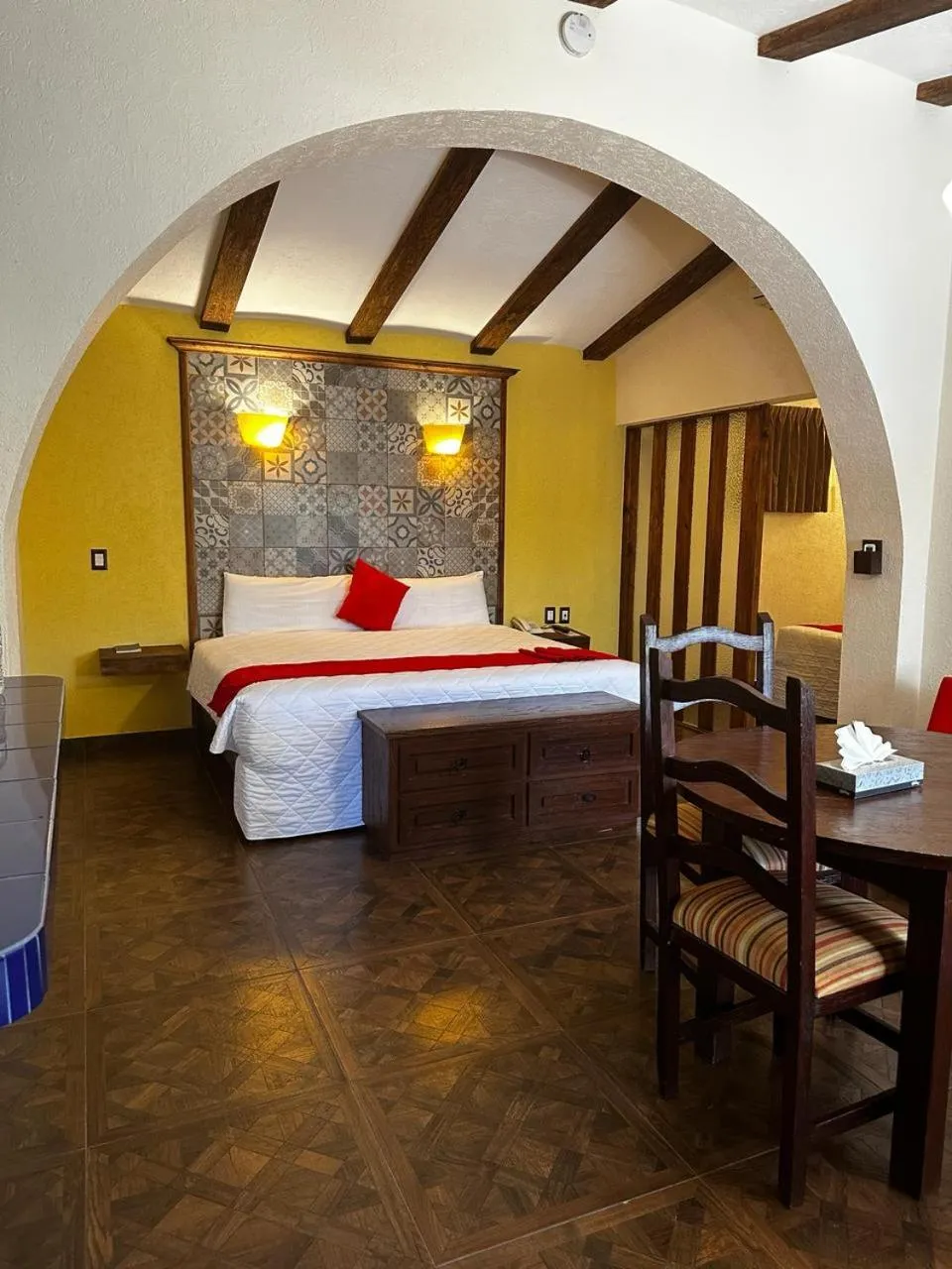 Bed in Hotel Medrano Temáticas and Business Rooms Aguascalientes
