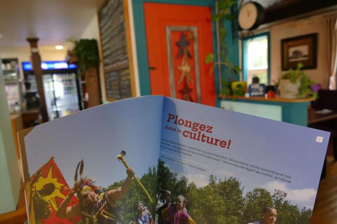 Auberge d'Anjou-Sūrya Café