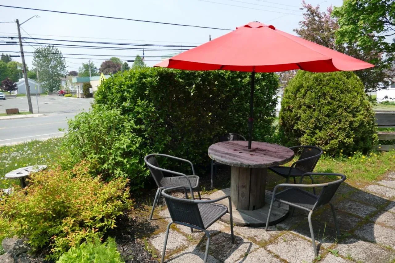 Auberge d'Anjou-Sūrya Café