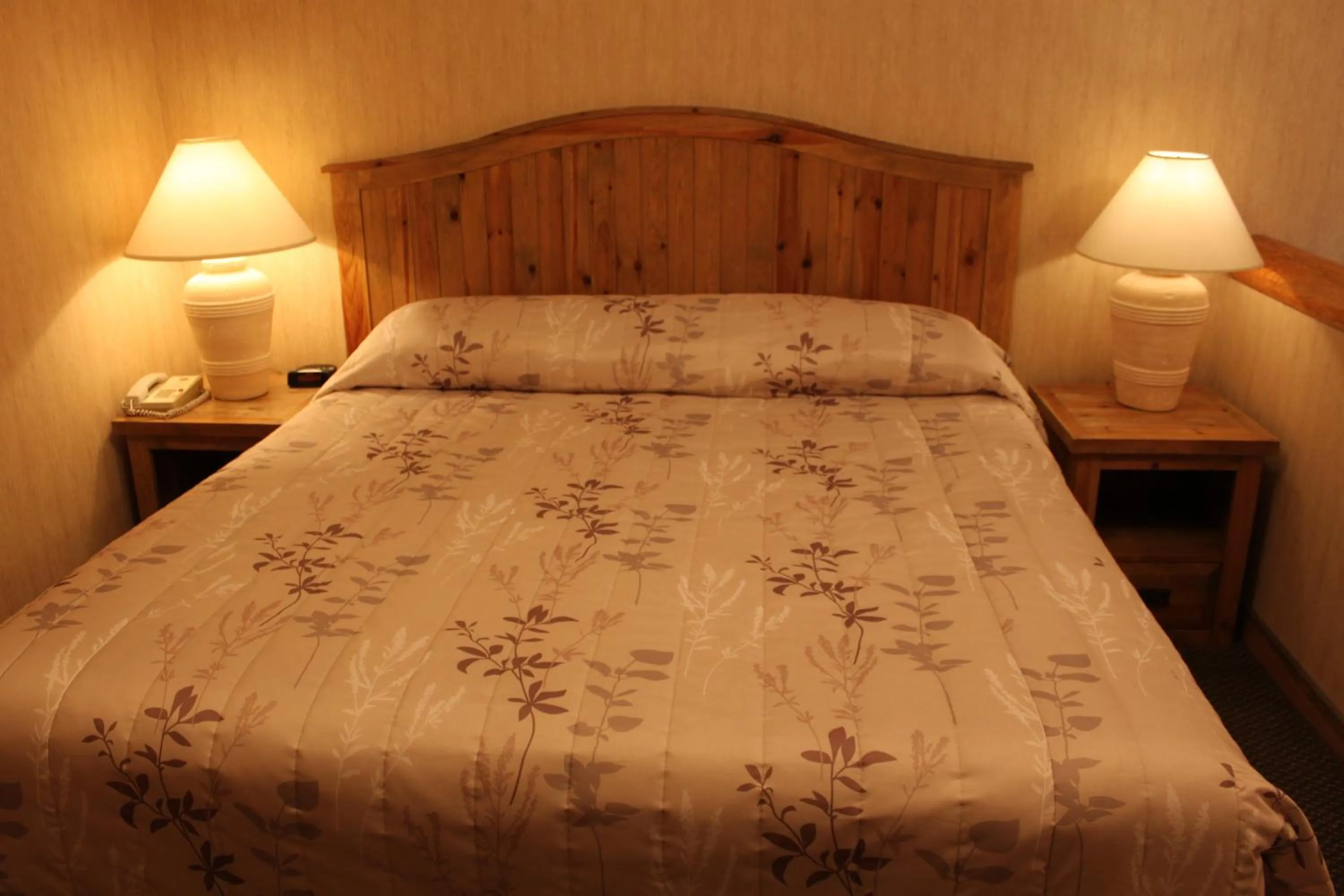 Bed in Fernie Stanford Resort