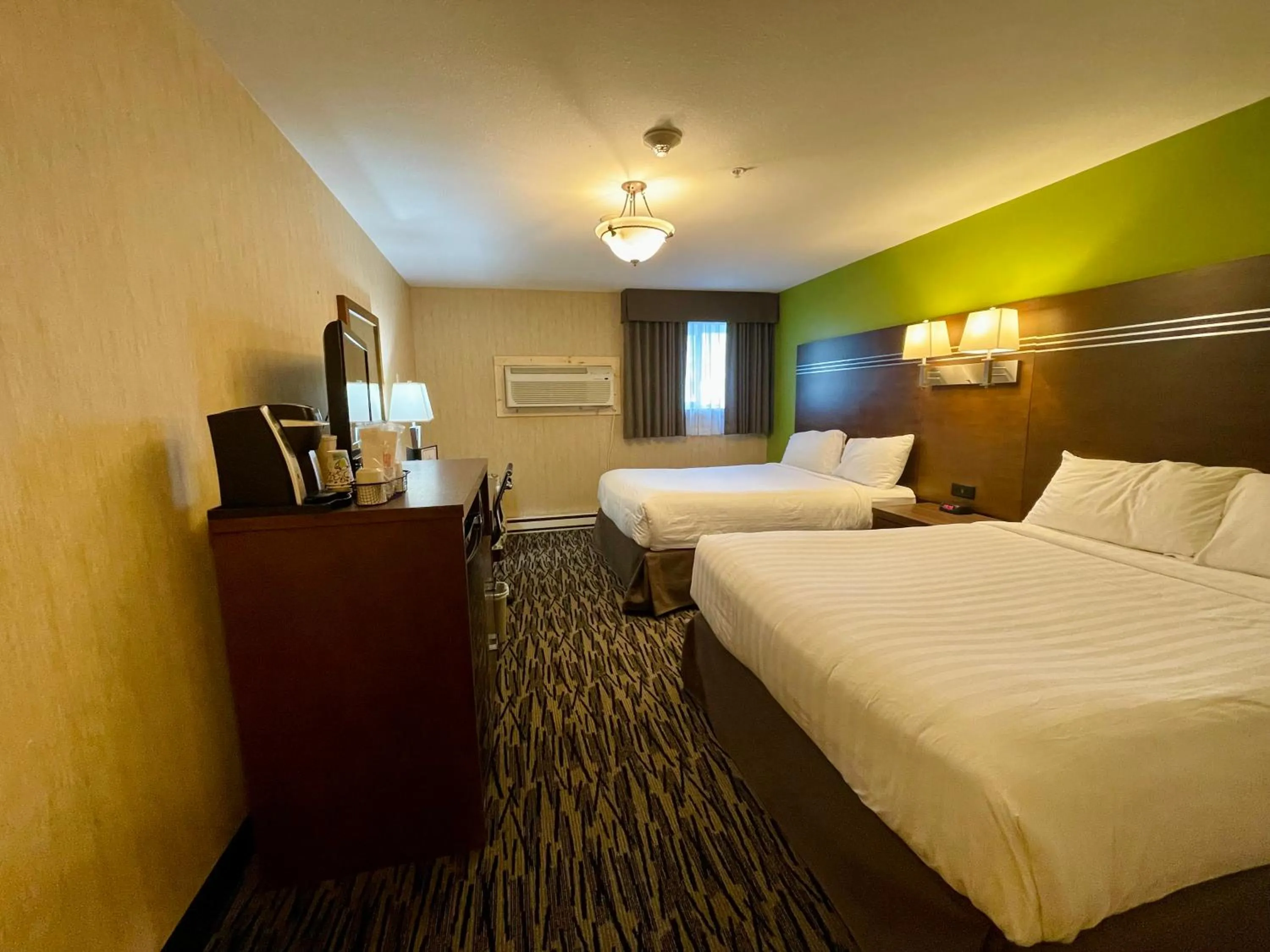 Bed in Fernie Stanford Resort