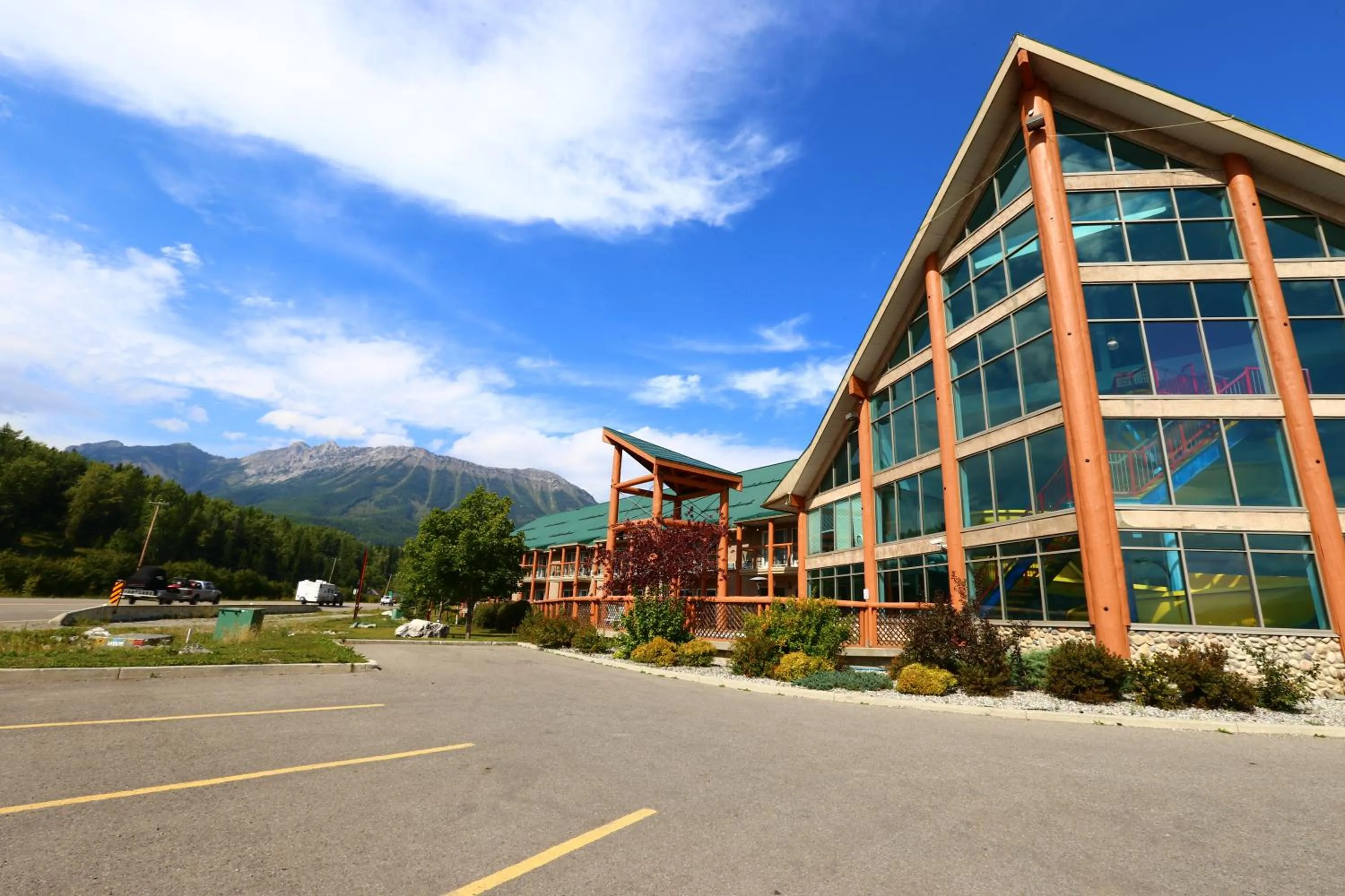 Property building in Fernie Stanford Resort