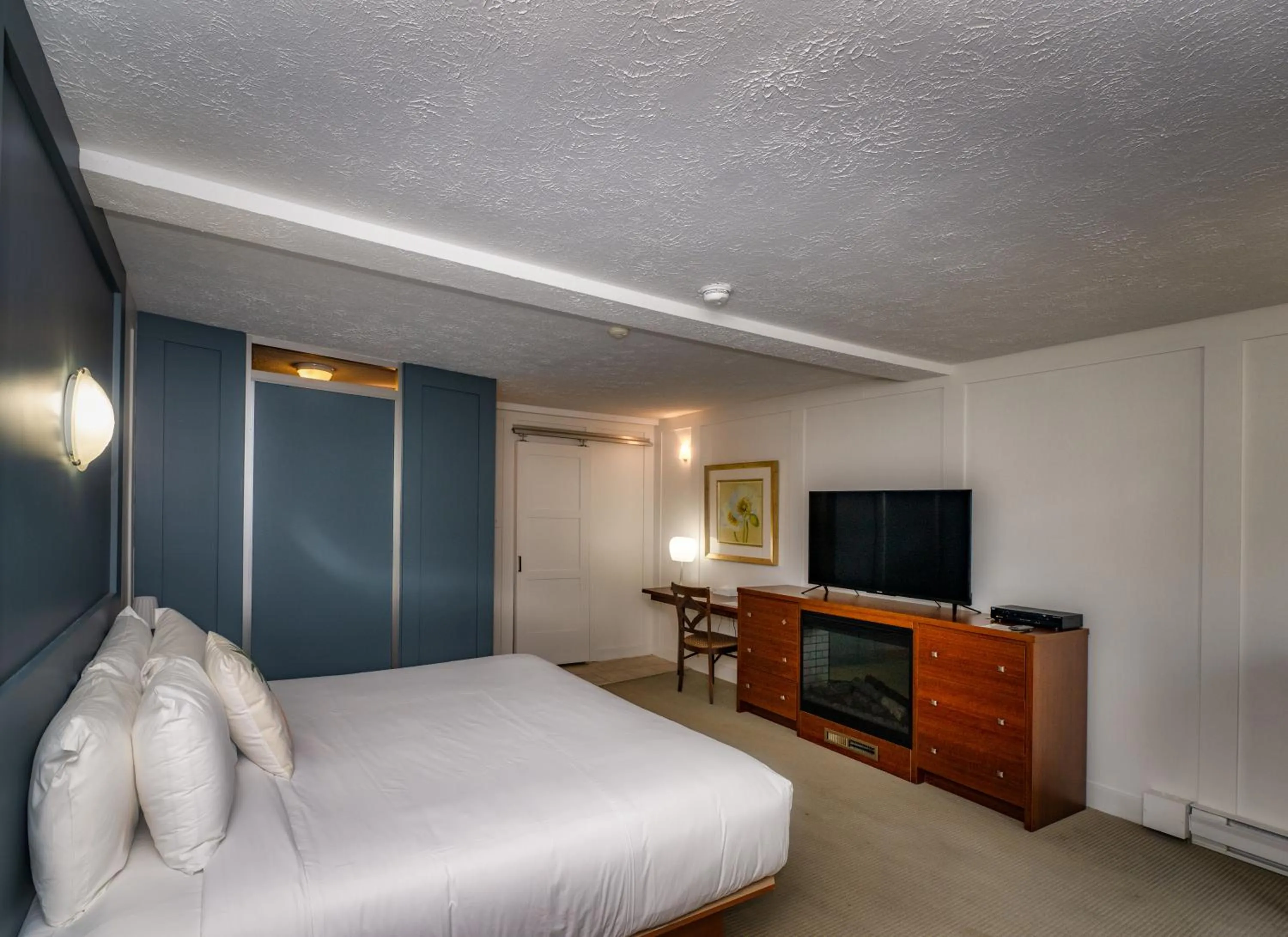 Bed in Clarion Pointe La Malbaie