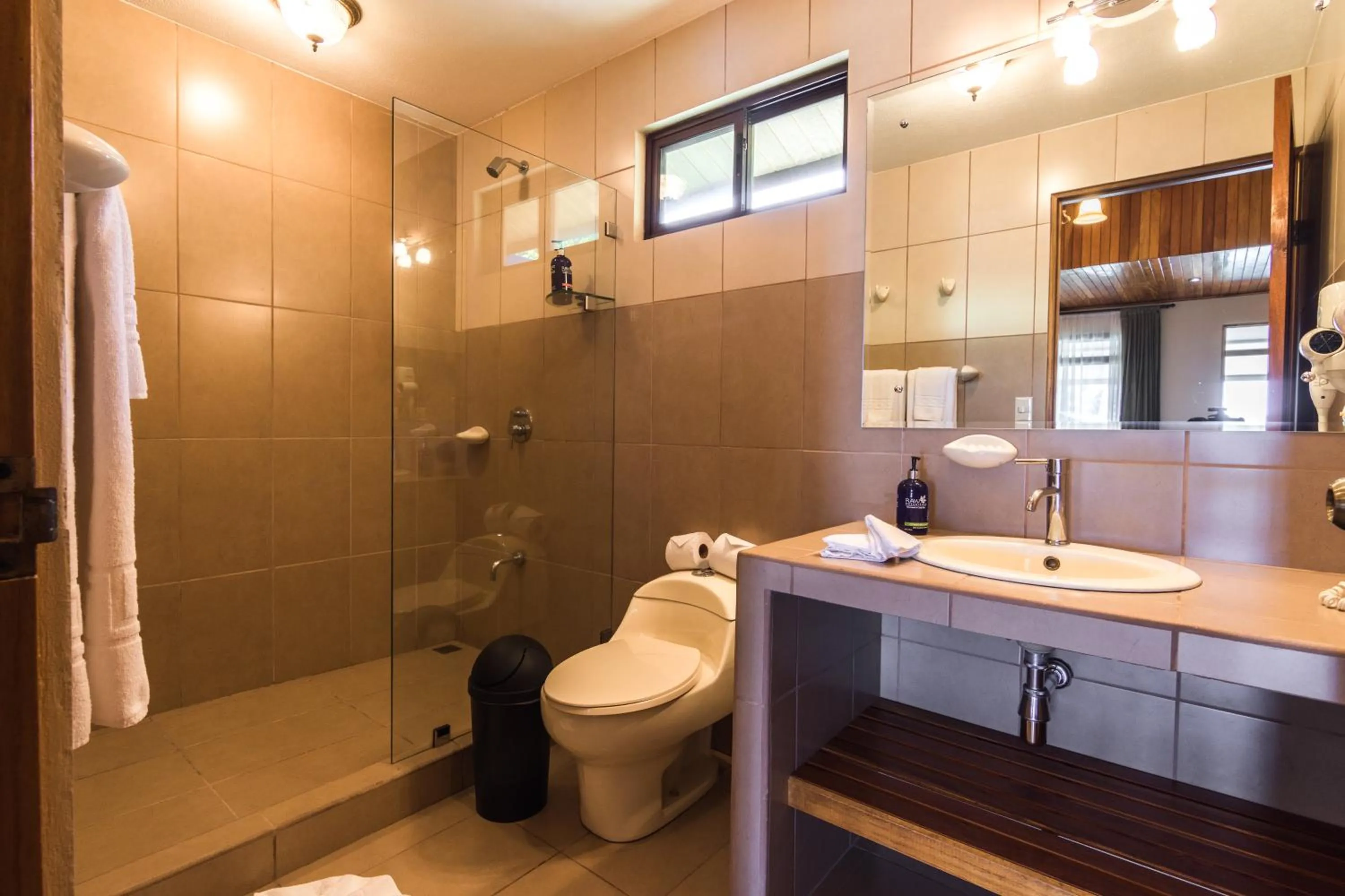Bathroom in Monteverde Country Lodge - Costa Rica