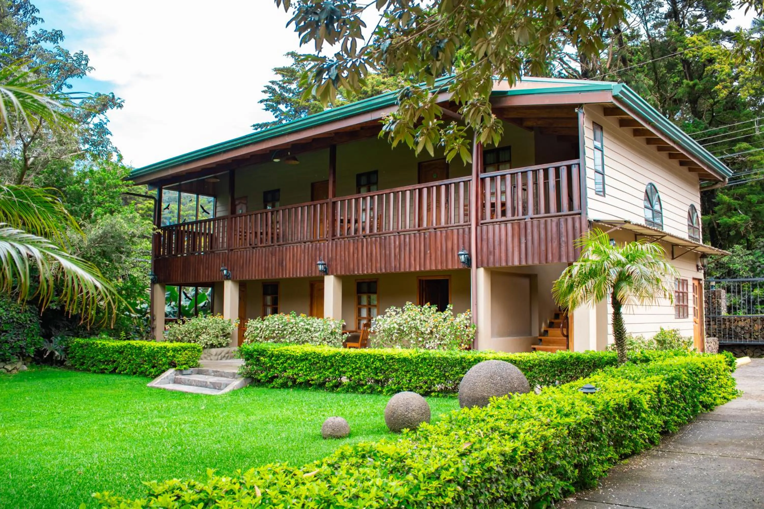 Property building in Monteverde Country Lodge - Costa Rica
