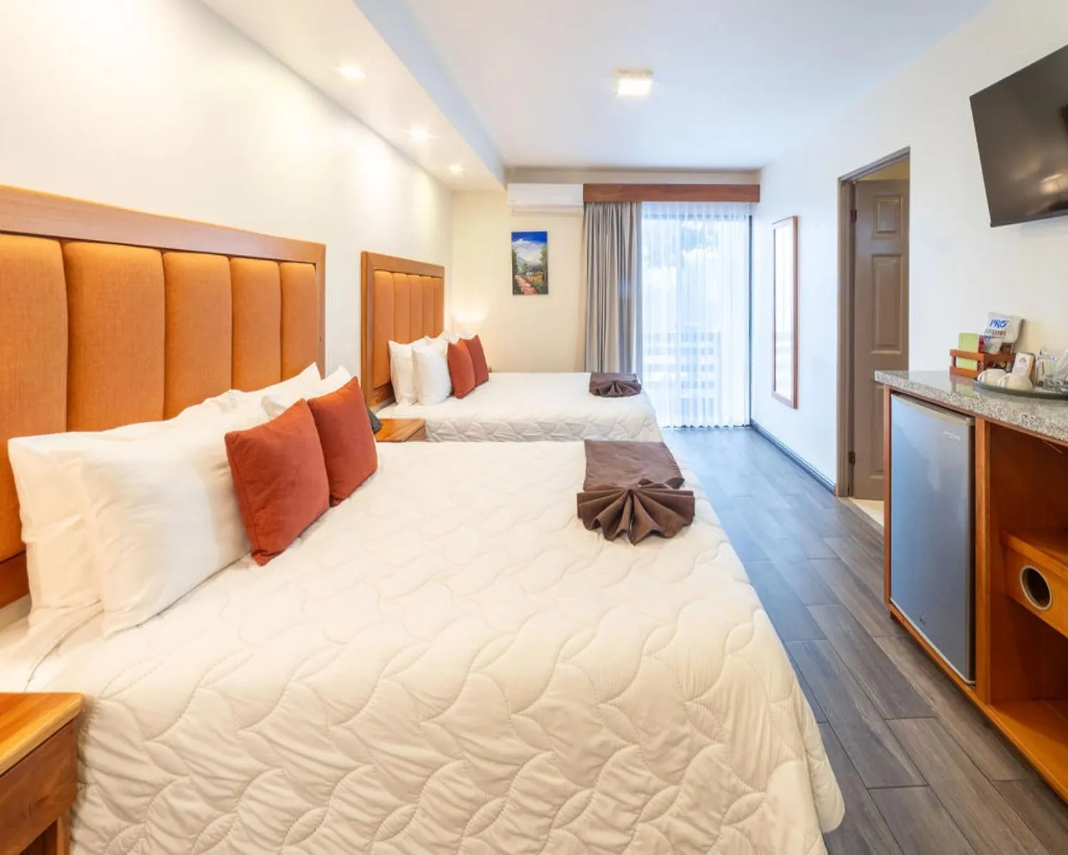 Photo of the whole room, Bed in Hotel & Spa Poco a Poco - Costa Rica