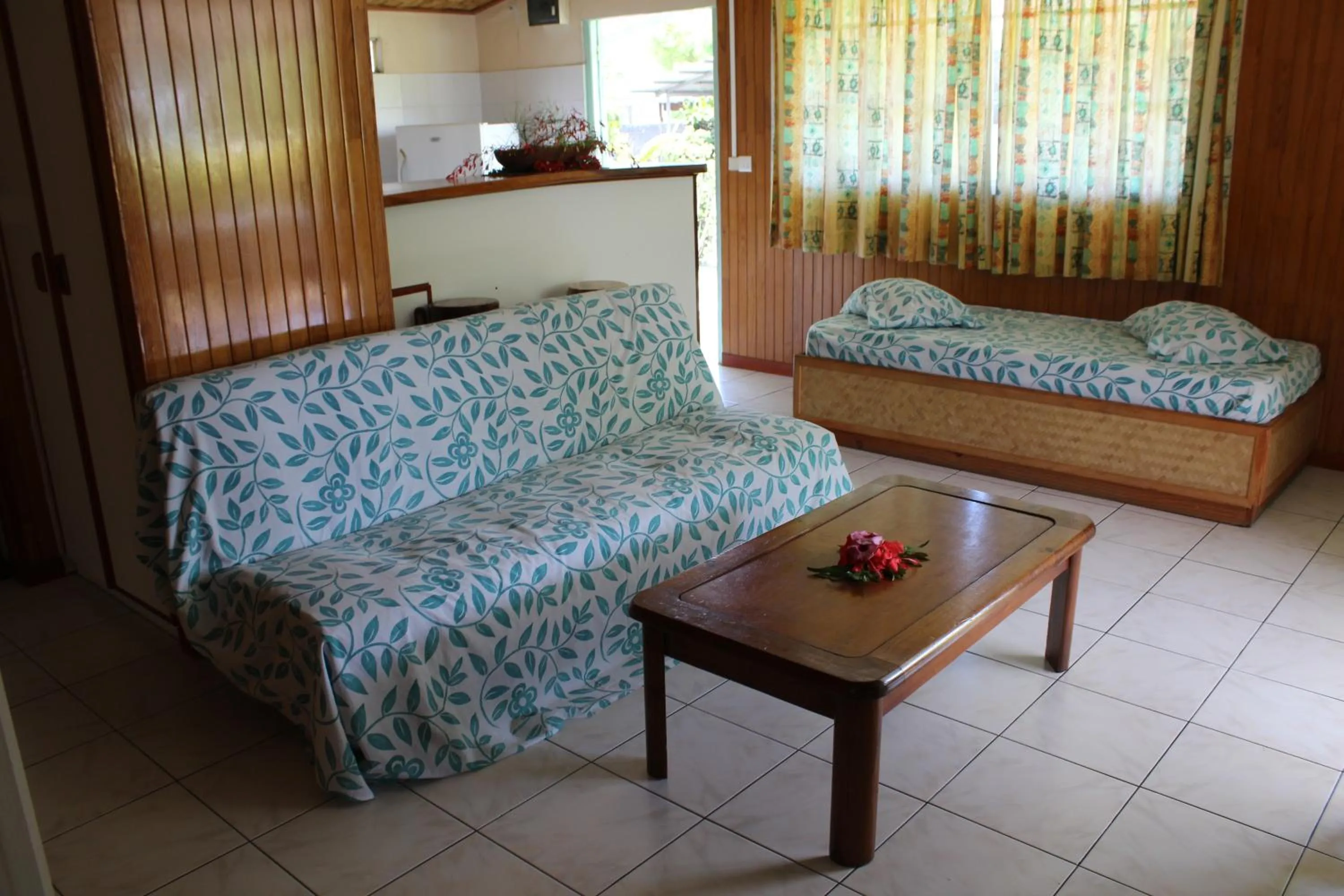 Bed in Fare Edith Moorea