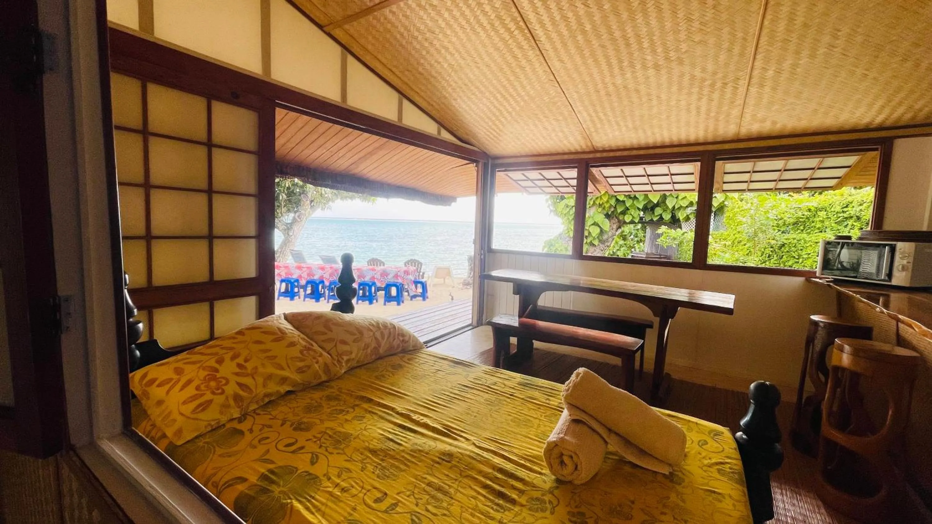 Bed in Fare Edith Moorea