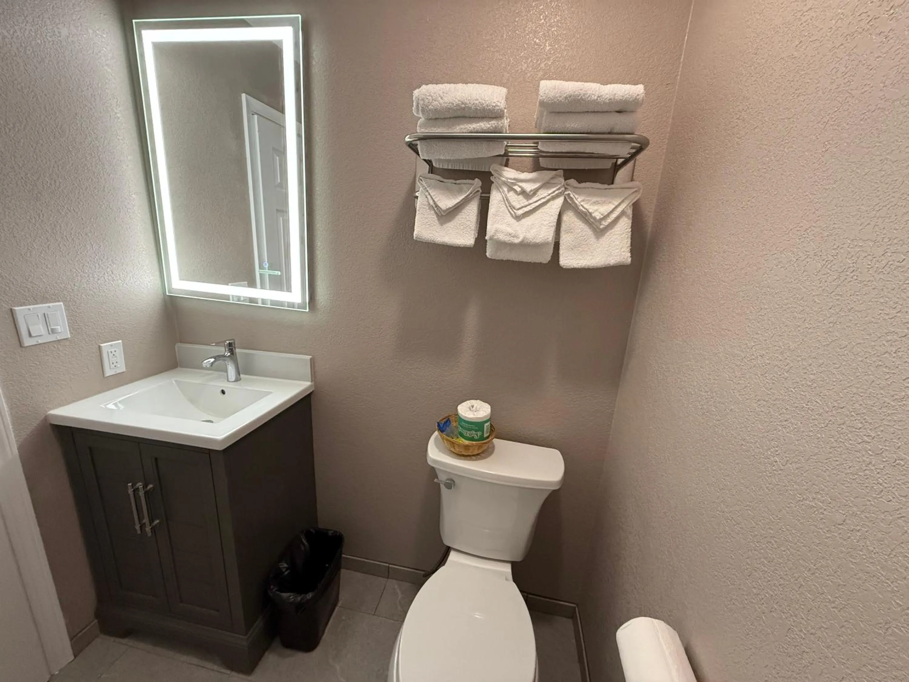 Bathroom in Tahoe Sands Inn