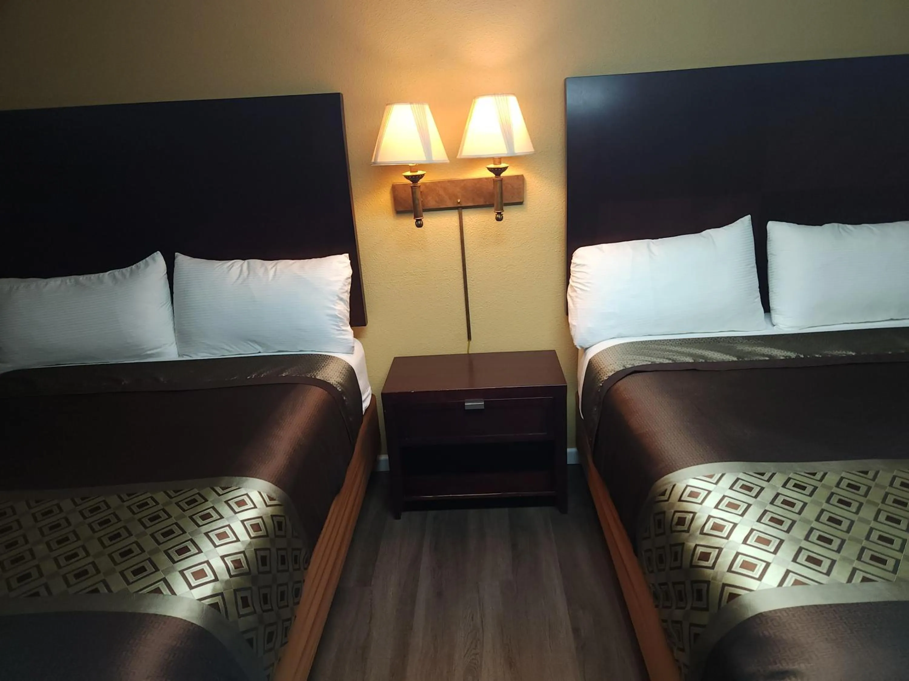 Bed in Galaxie Motel