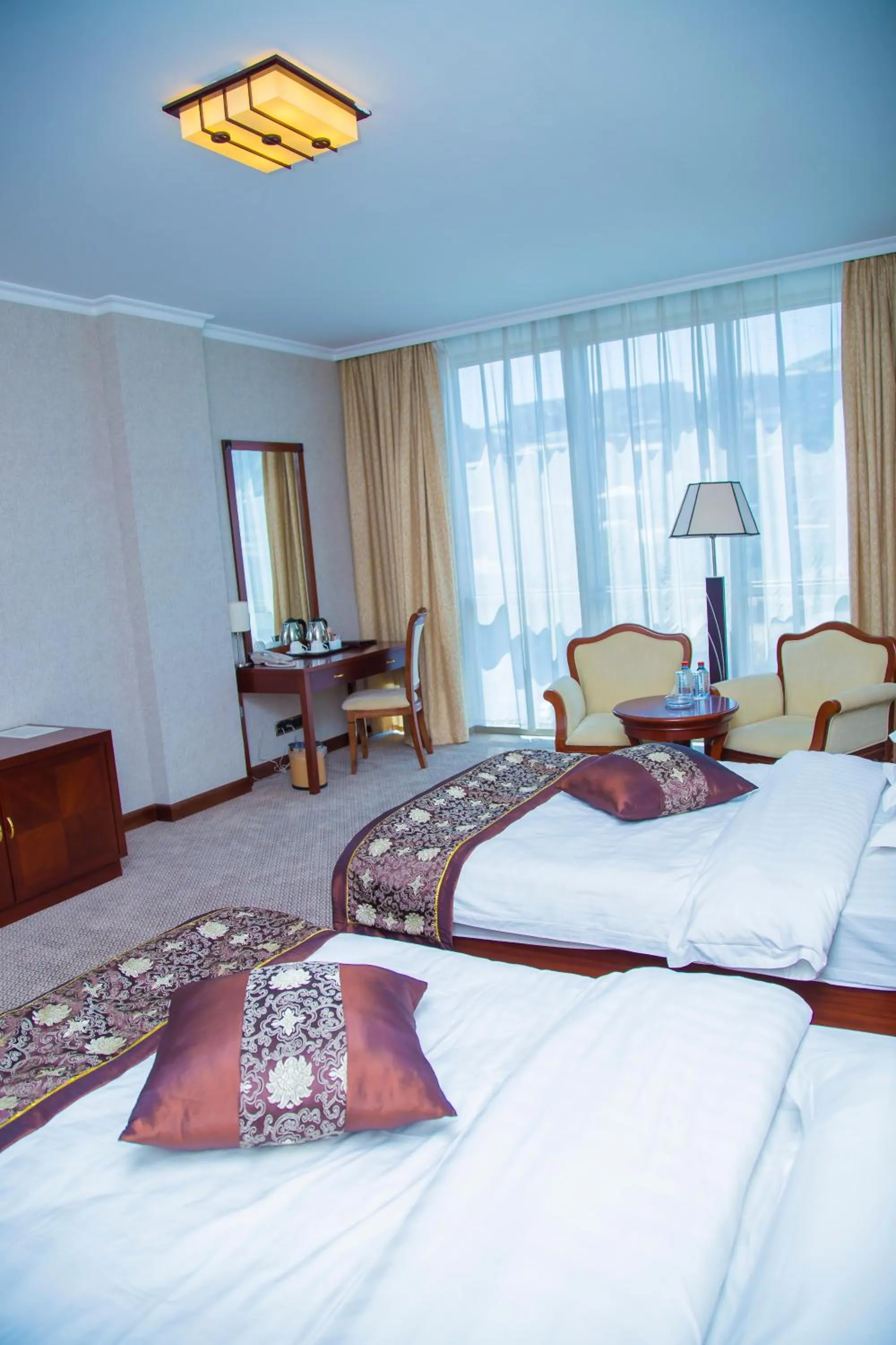 Day, Bed in Golden Coast Hotel