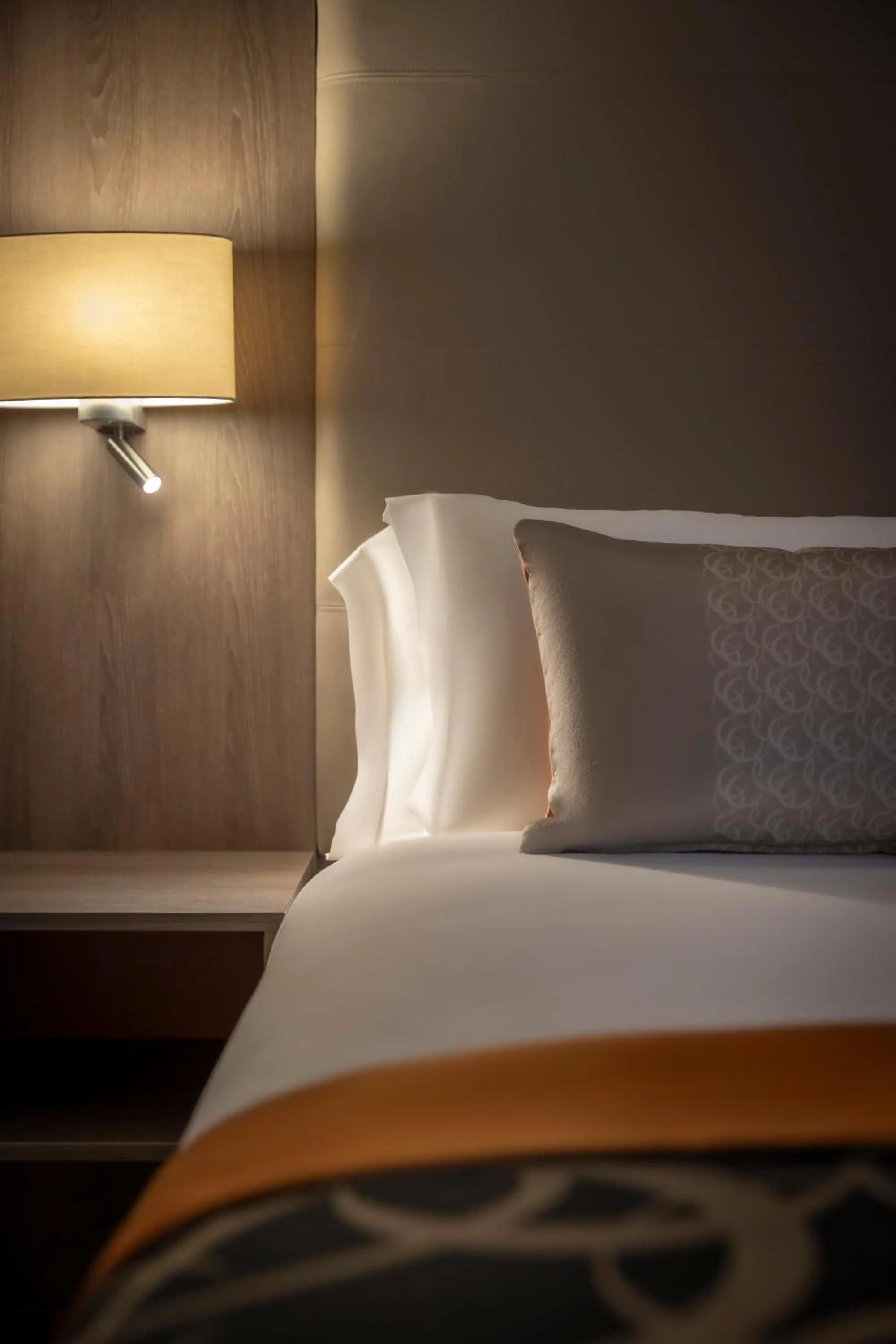 Bed in Clayton Hotel Ballsbridge