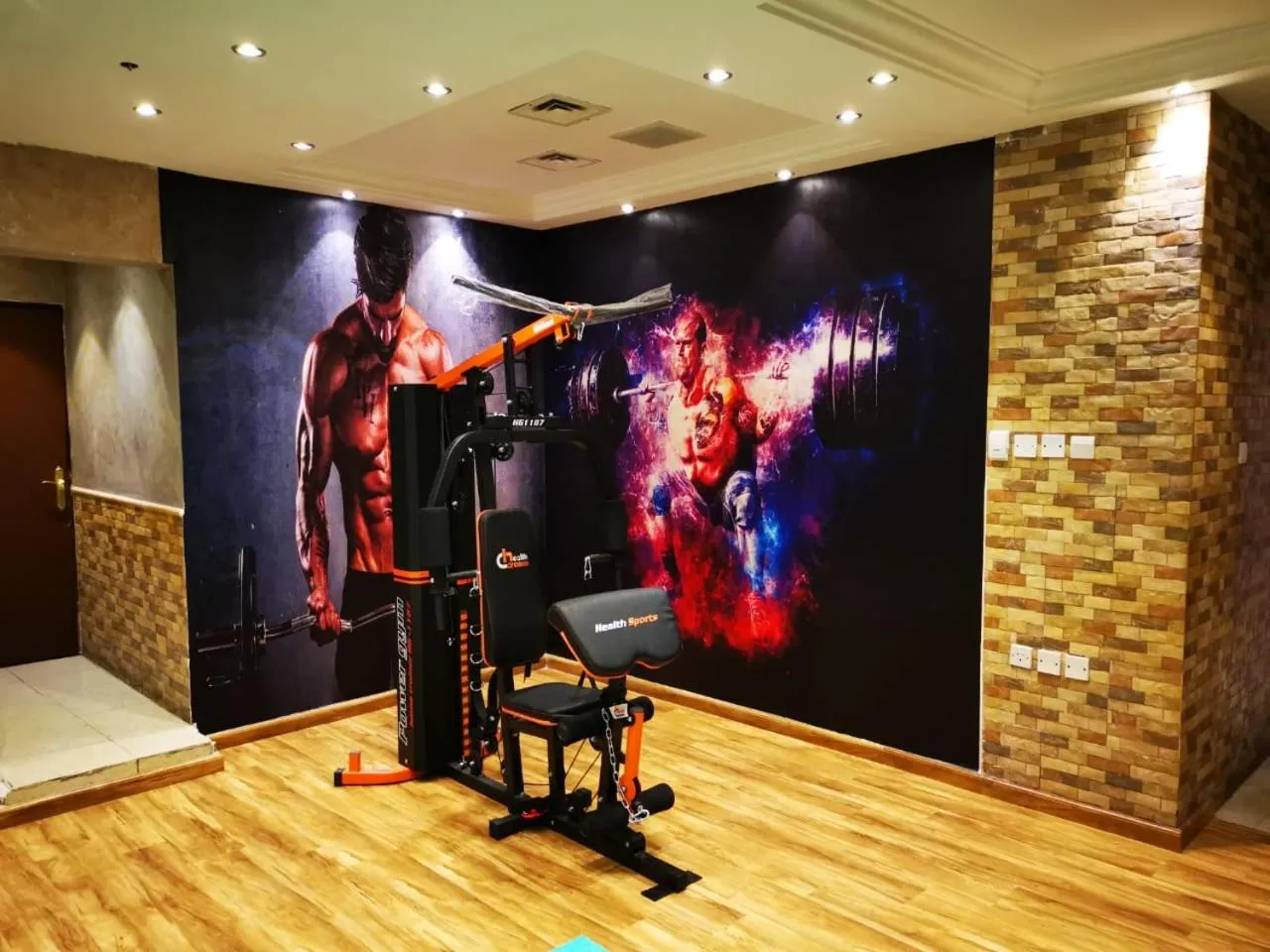 Fitness centre/facilities in Qasr Al Sahab