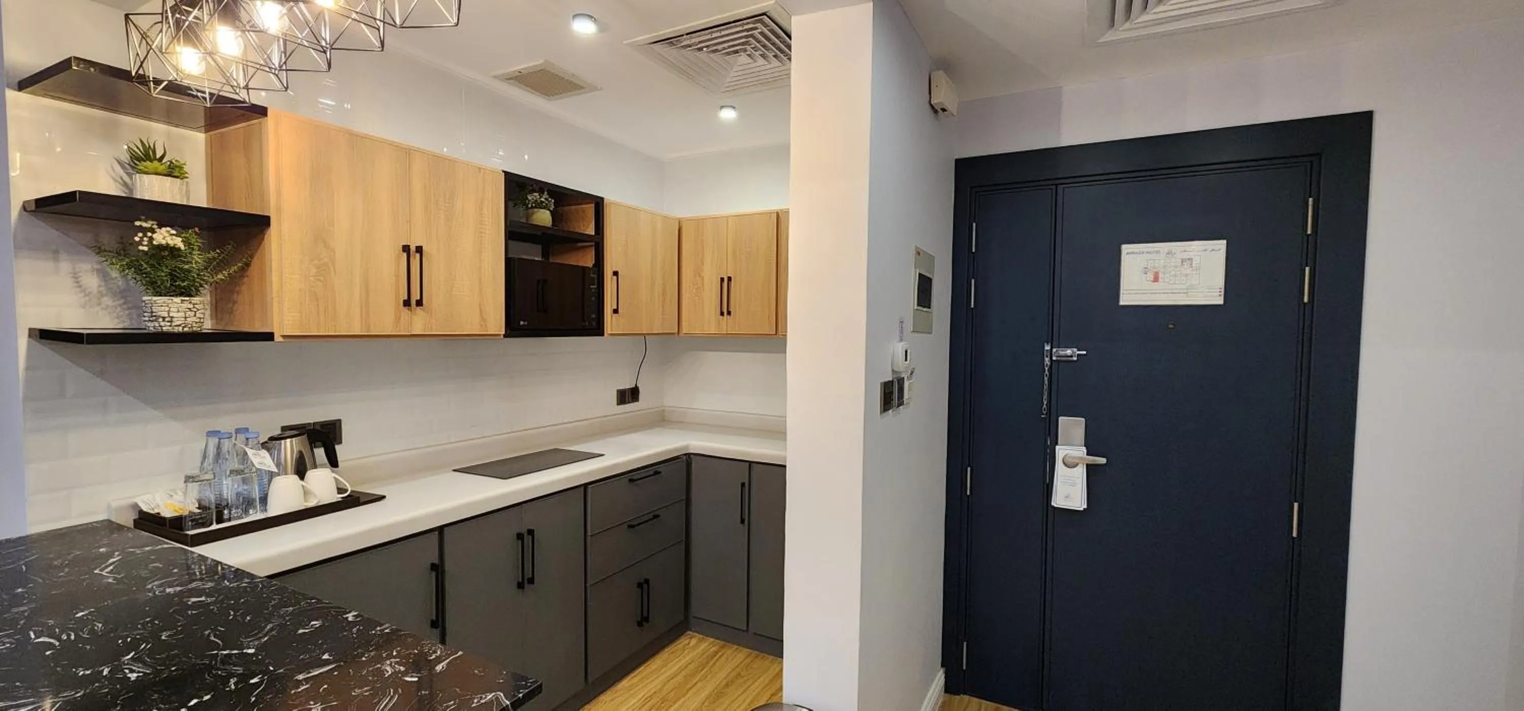 Kitchen or kitchenette in Qasr Al Sahab