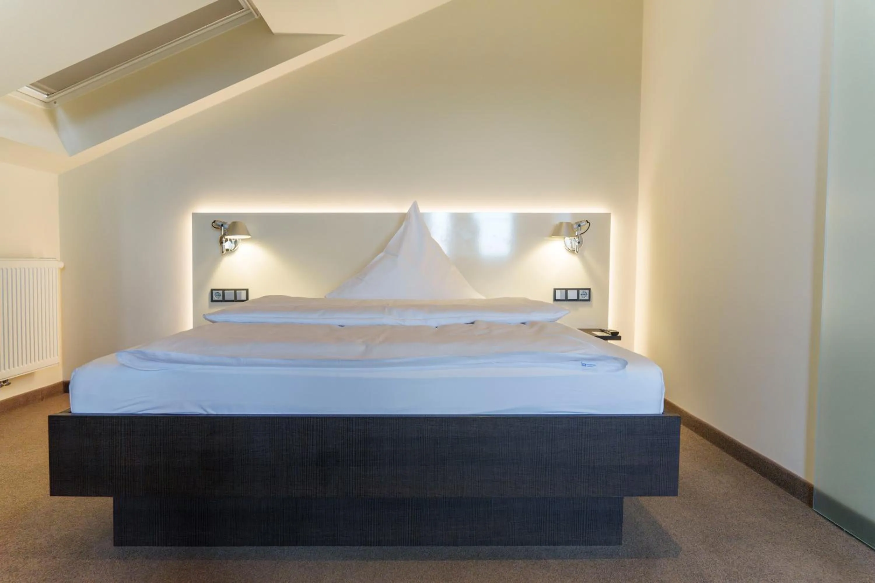Bed in Hotel am Berg Esslingen