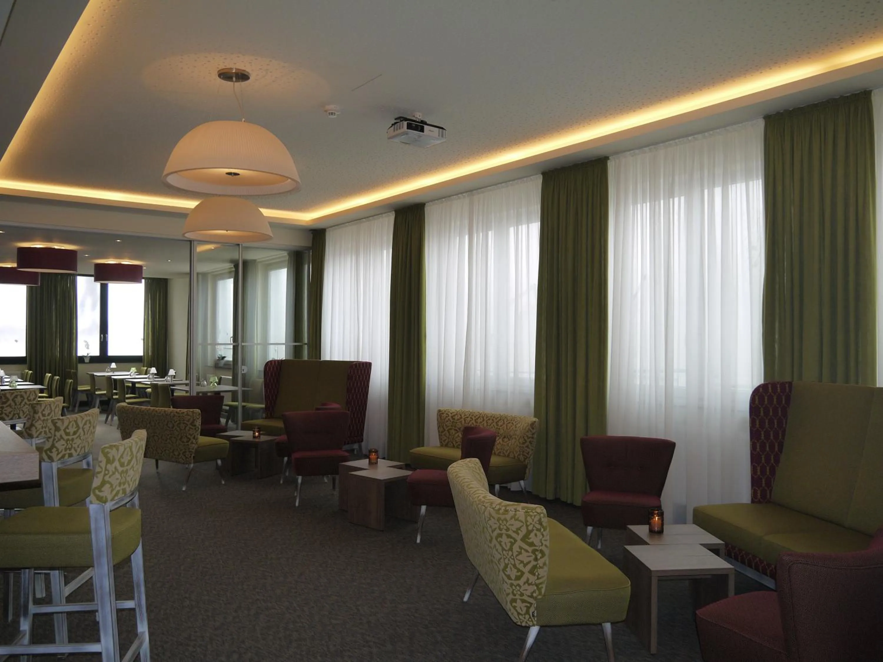 Lobby or reception in Hotel am Berg Esslingen