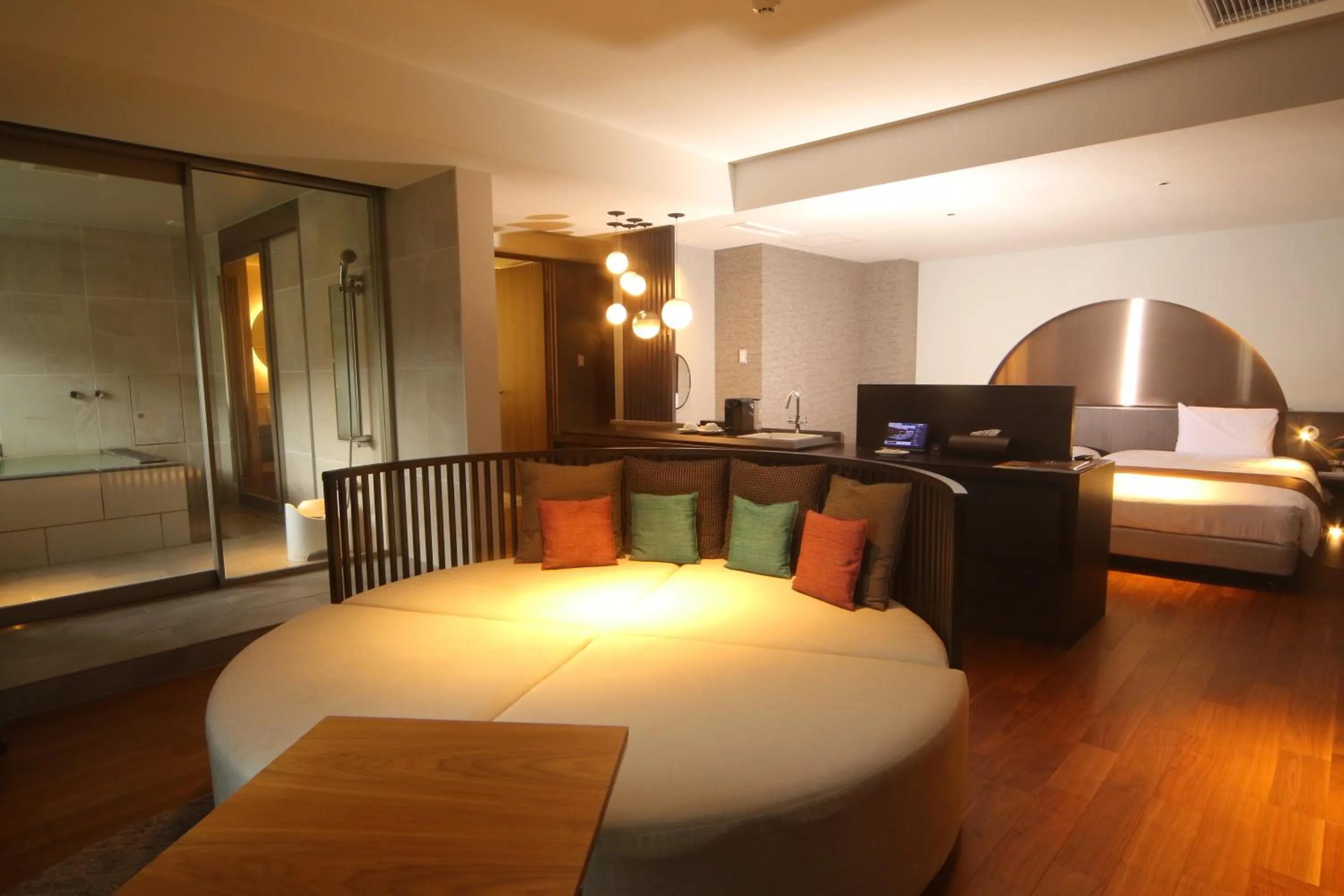 Photo of the whole room, Bed in Shogetsu Grand Hotel