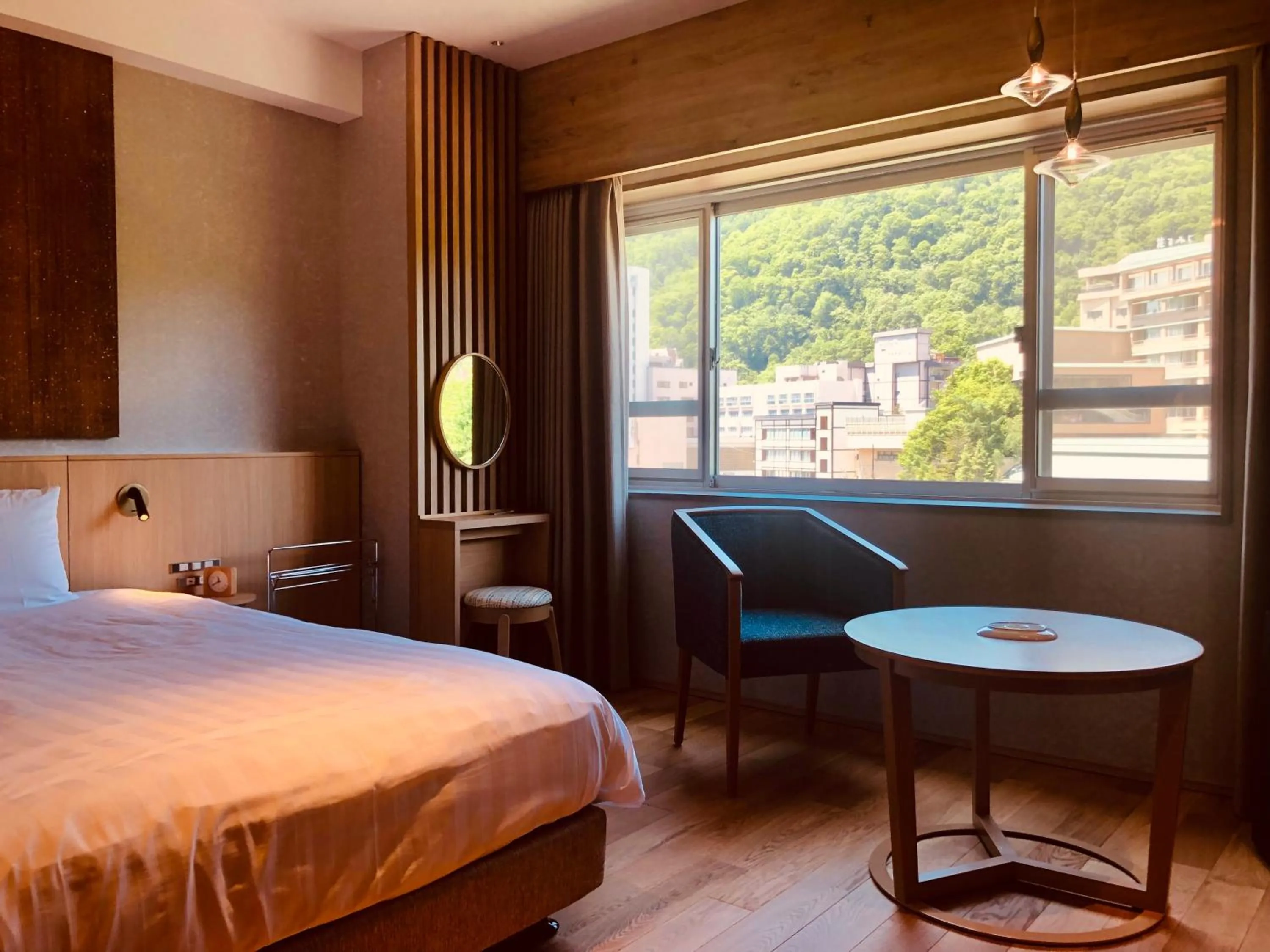 Photo of the whole room, Bed in Shogetsu Grand Hotel