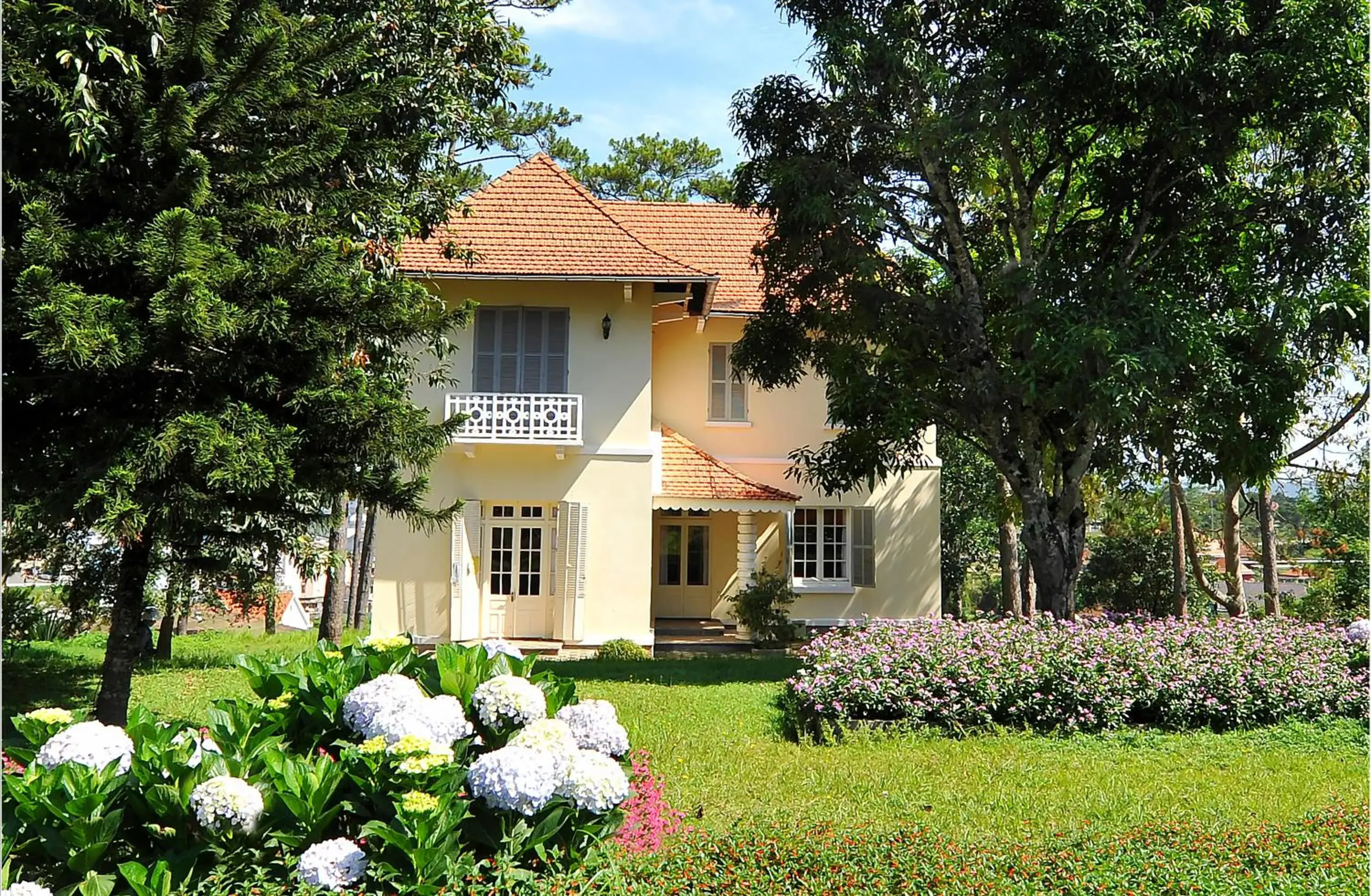 Three-Bedroom Villa in Dalat Cadasa Resort Three-Bedroom Villa in Dalat Cadasa Resort