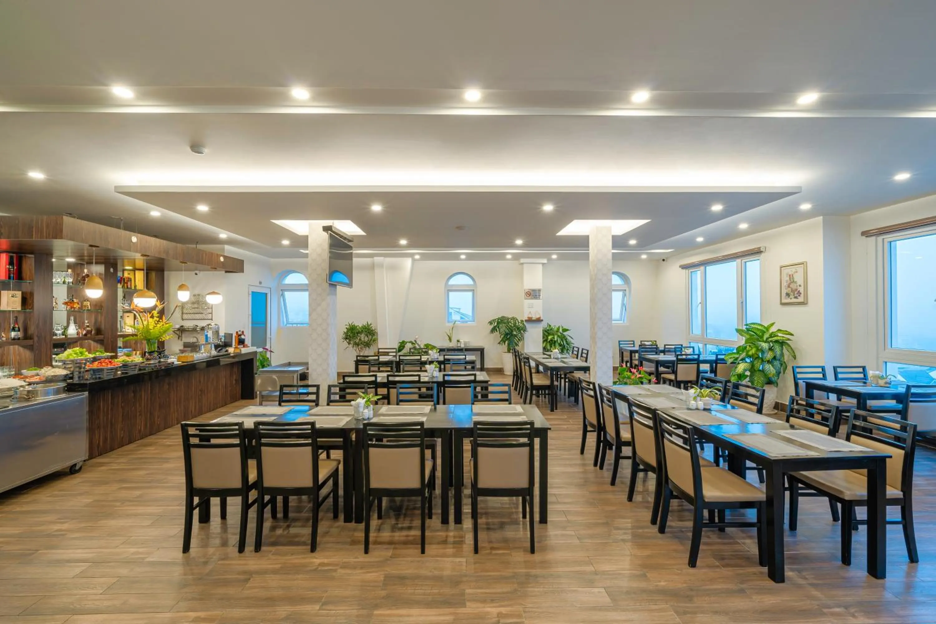 Restaurant/places to eat in Minh Chien Hotel