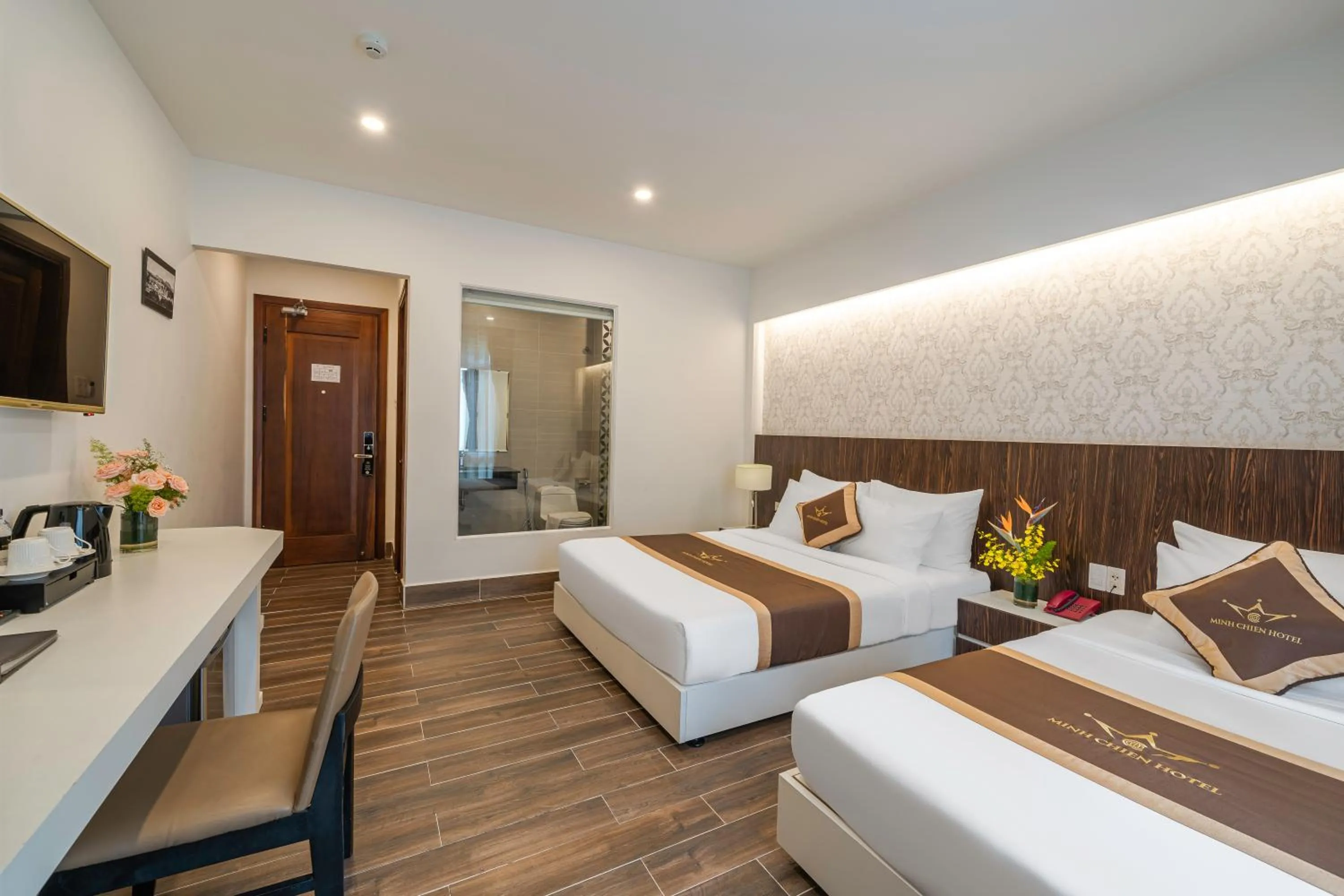 Bedroom, Bed in Minh Chien Hotel