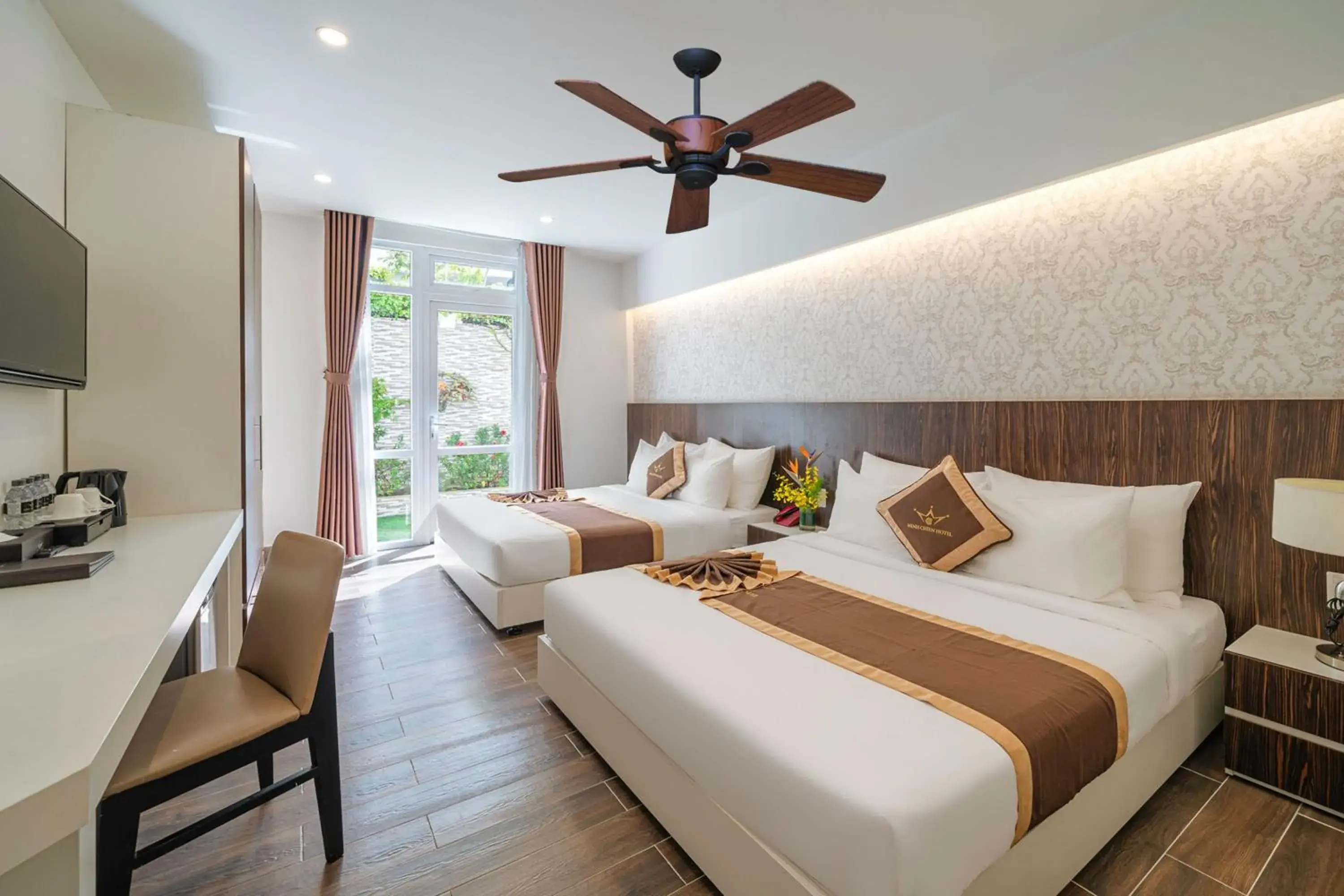 Family Room with Garden View in Minh Chien Hotel Family Room with Garden View in Minh Chien Hotel