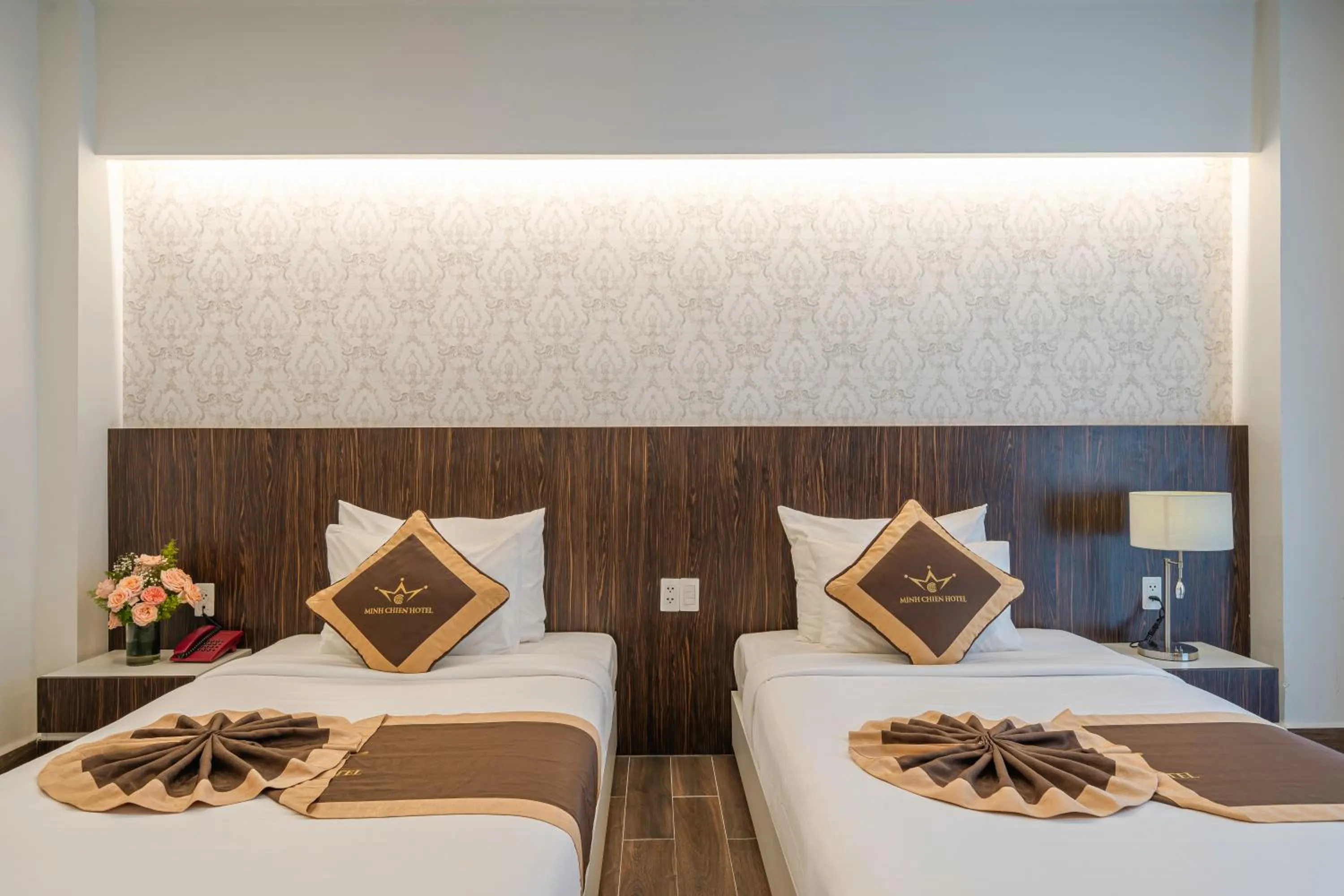 Bedroom, Bed in Minh Chien Hotel