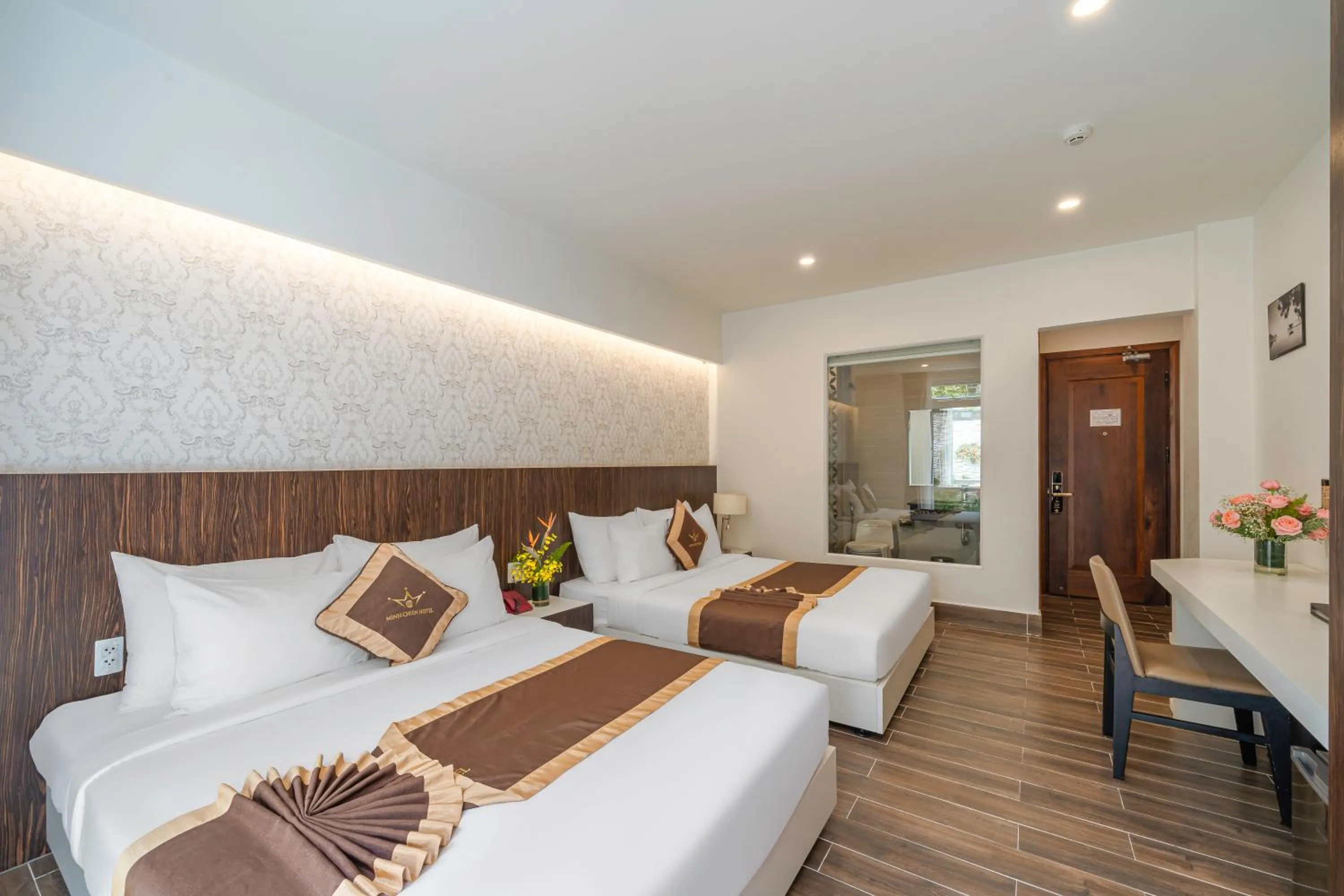 Bedroom, Bed in Minh Chien Hotel