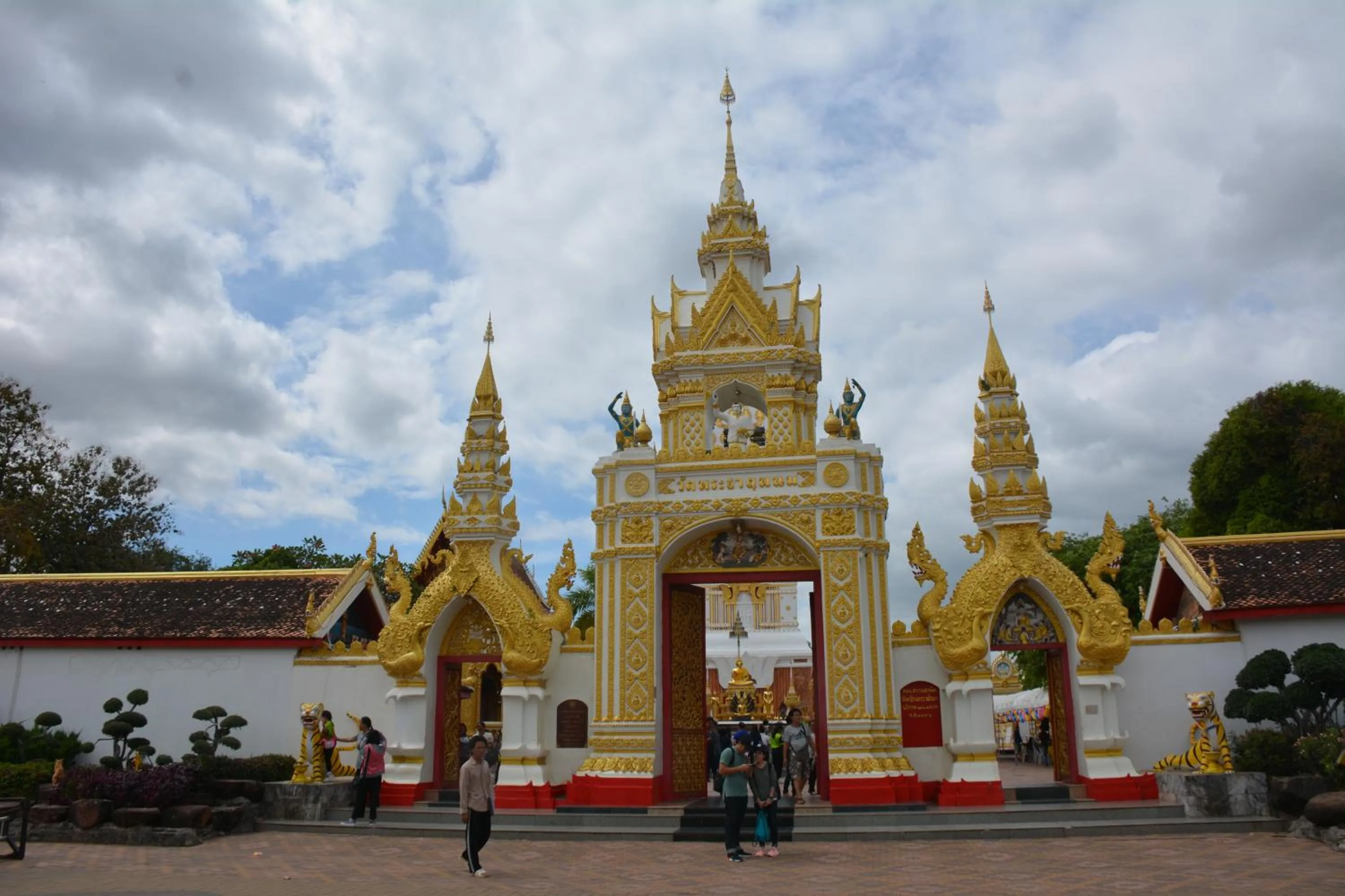 Property building in Baan Sabaijai Resort