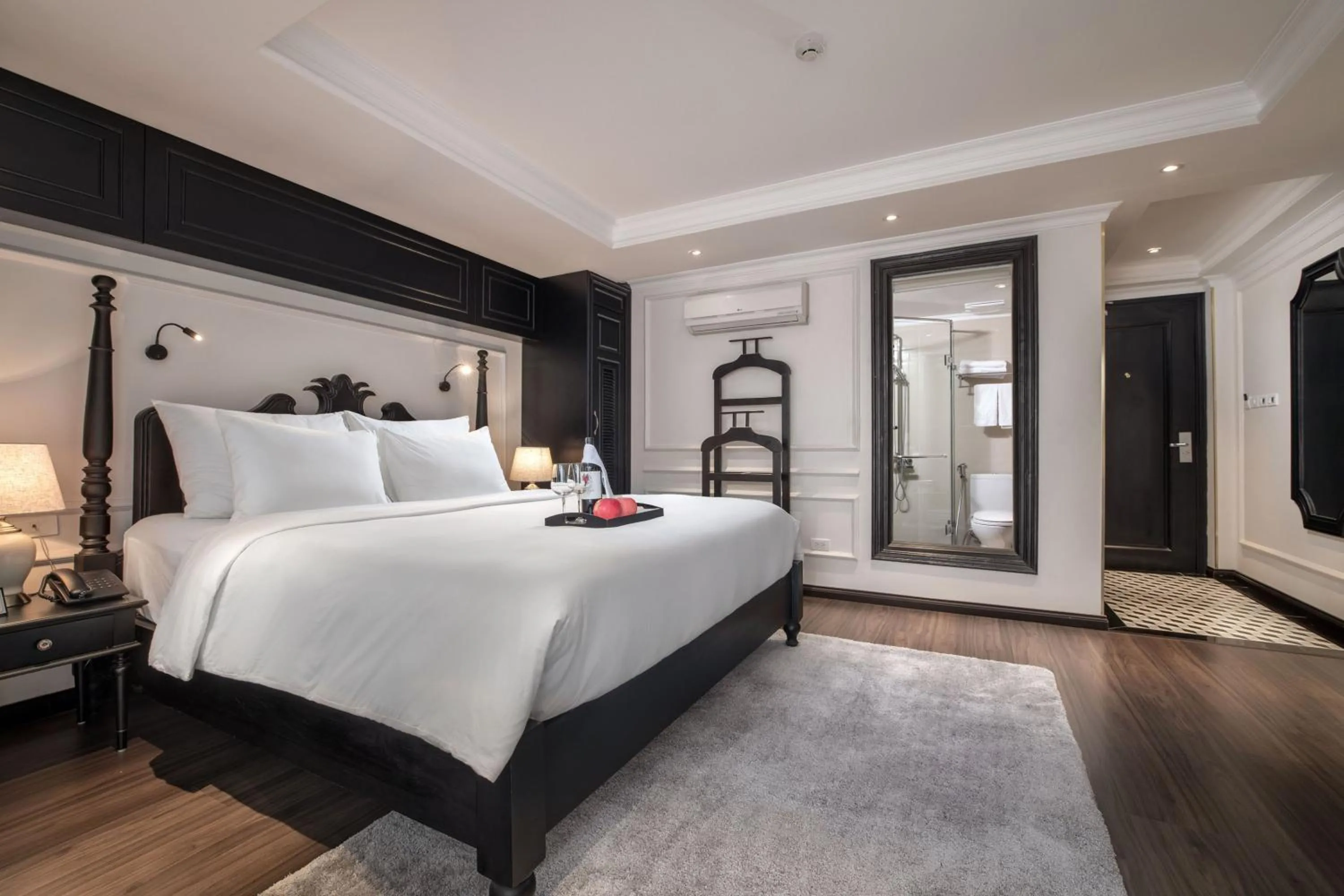 Photo of the whole room, Bed in My Boutique Hotel & Spa