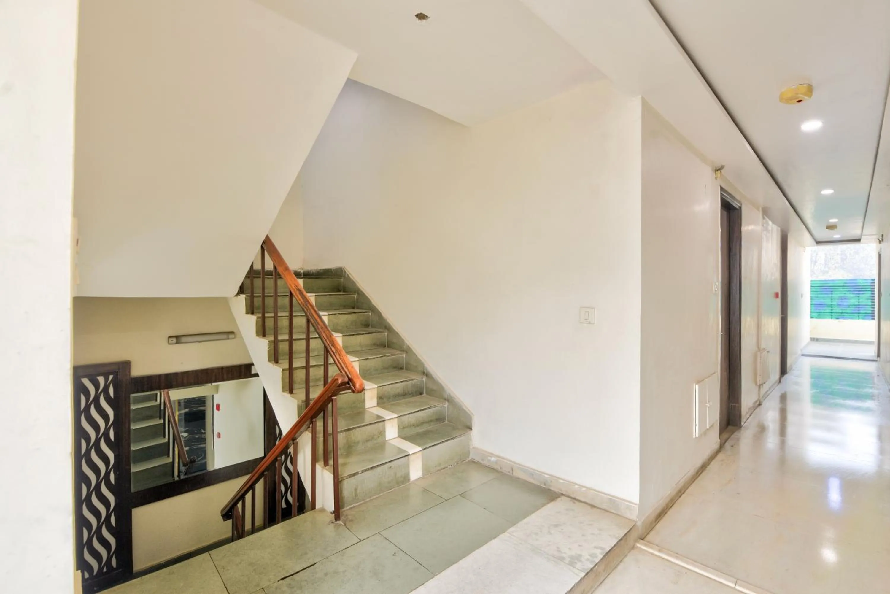 Property building in Hotel Maharani -New Delhi Railway Station - Paharganj