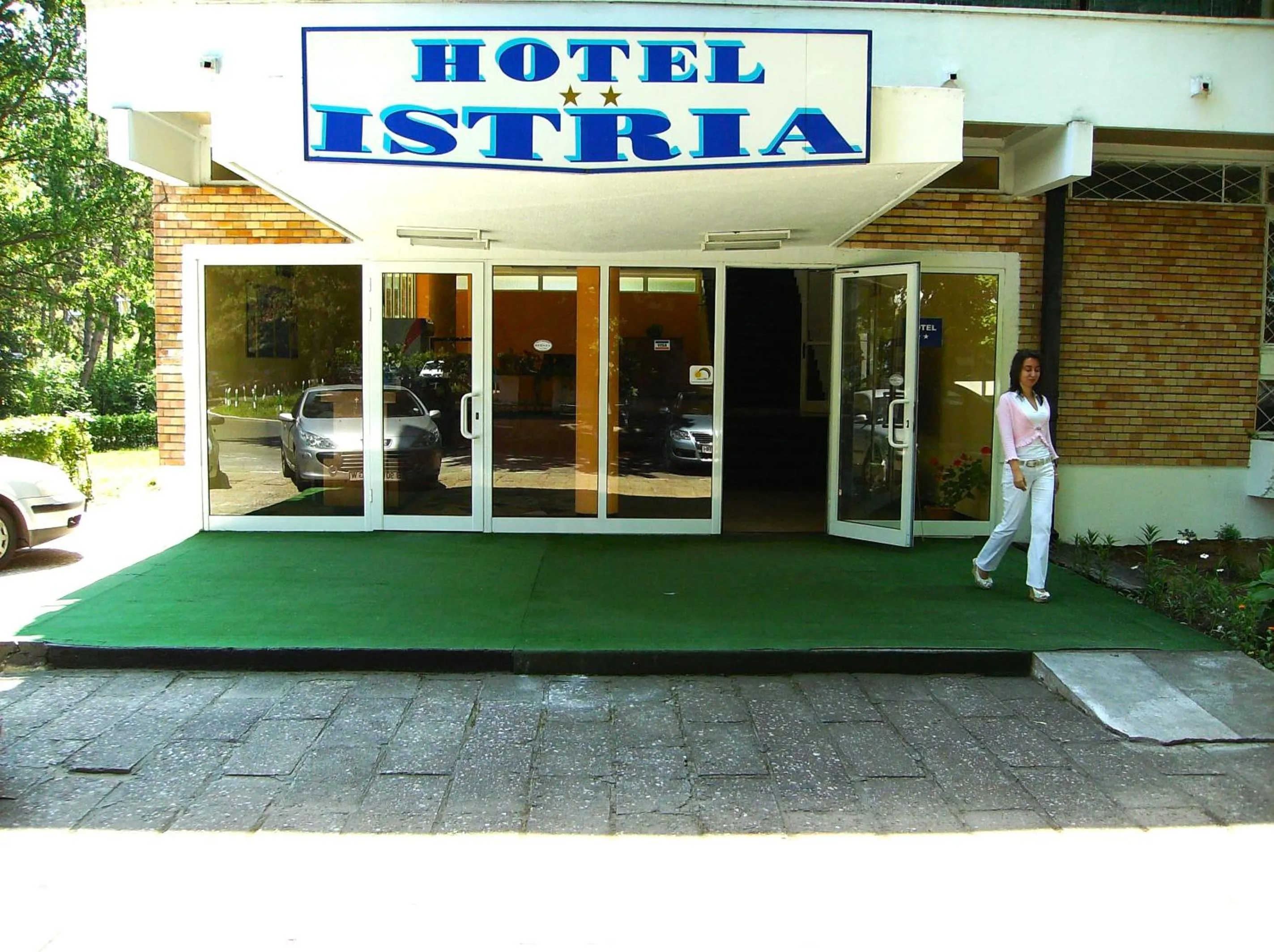 Facade/entrance in Hotel Istria