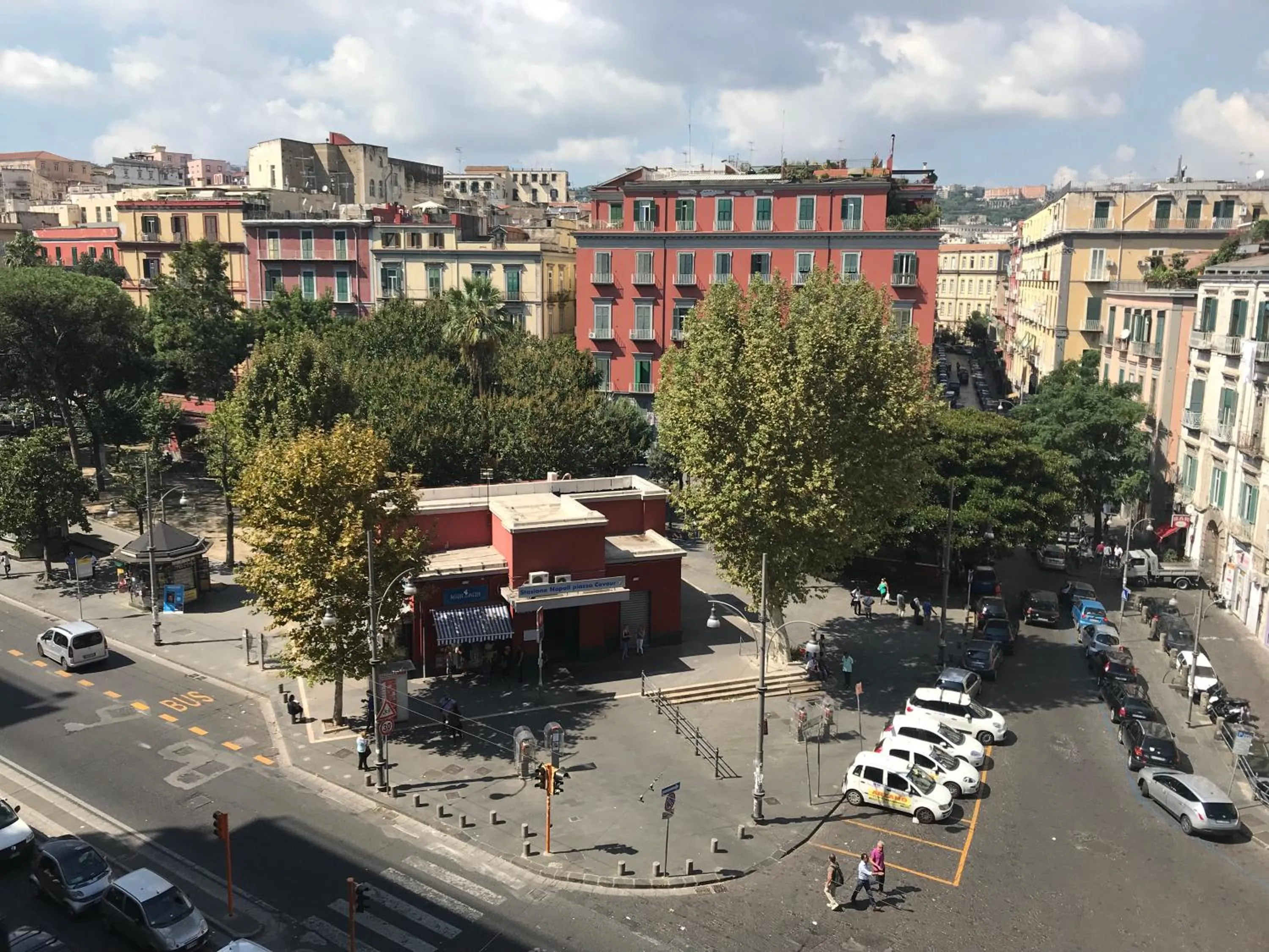 Street view in b&b Napoli Capitale