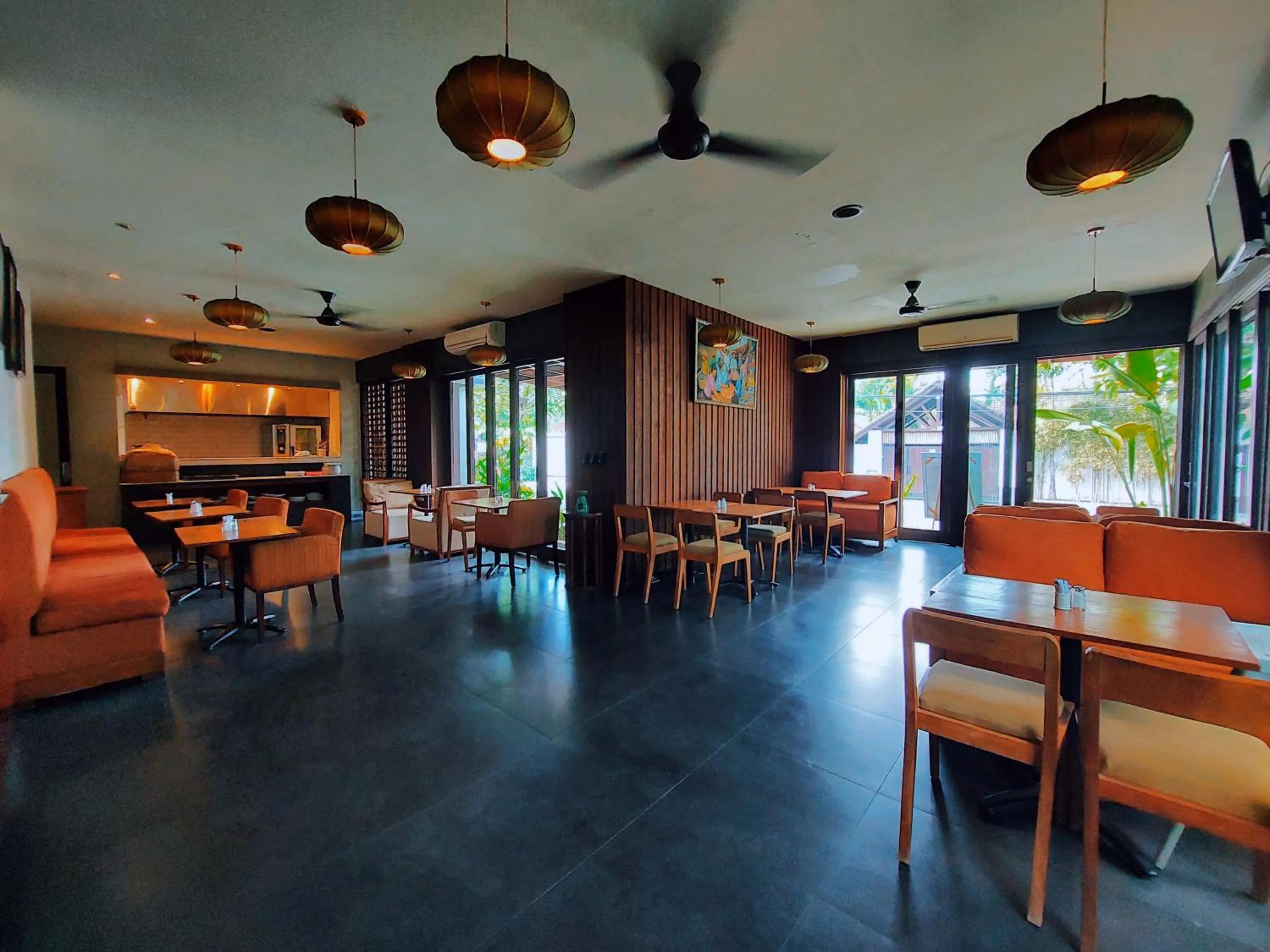 Restaurant/places to eat in Seminyak Icon - by Karaniya Experience - CHSE certified