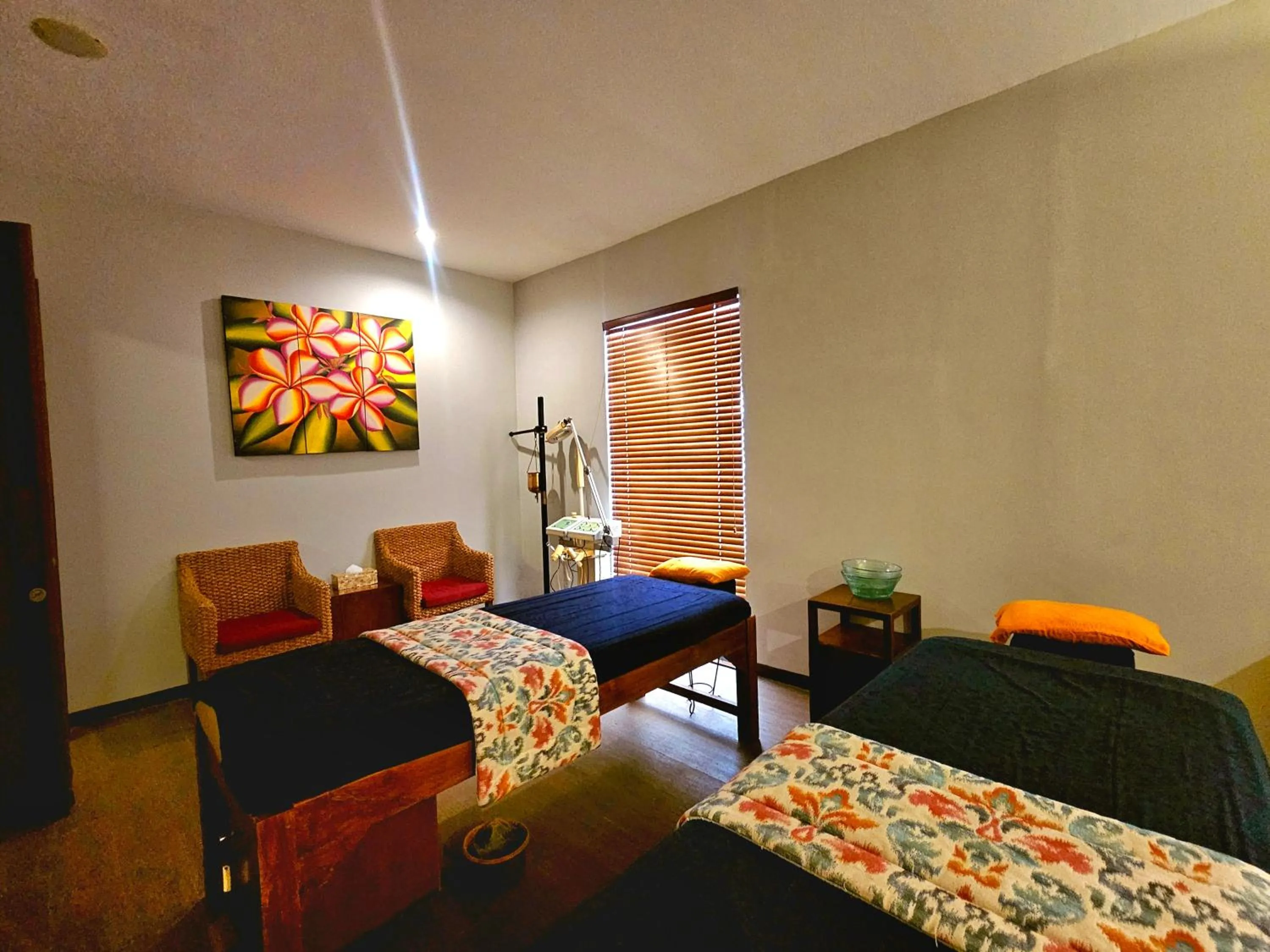 Massage, Bed in Seminyak Icon - by Karaniya Experience - CHSE certified