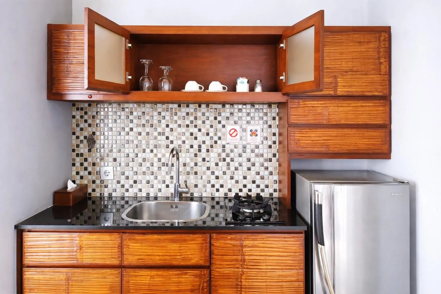 Kitchen or kitchenette in Seminyak Icon - by Karaniya Experience - CHSE certified