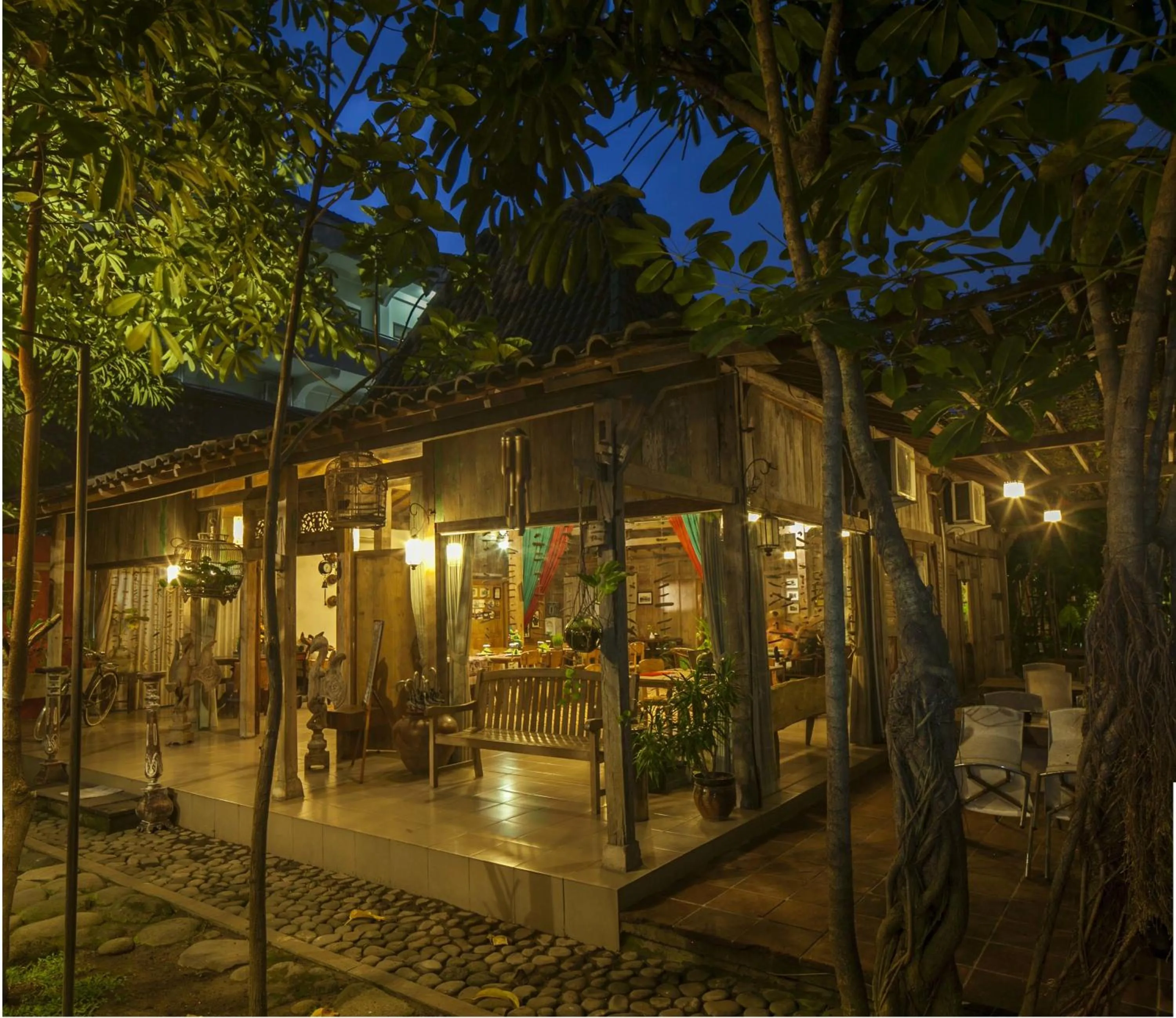 Facade/entrance in Rumah Batu Boutique Hotel