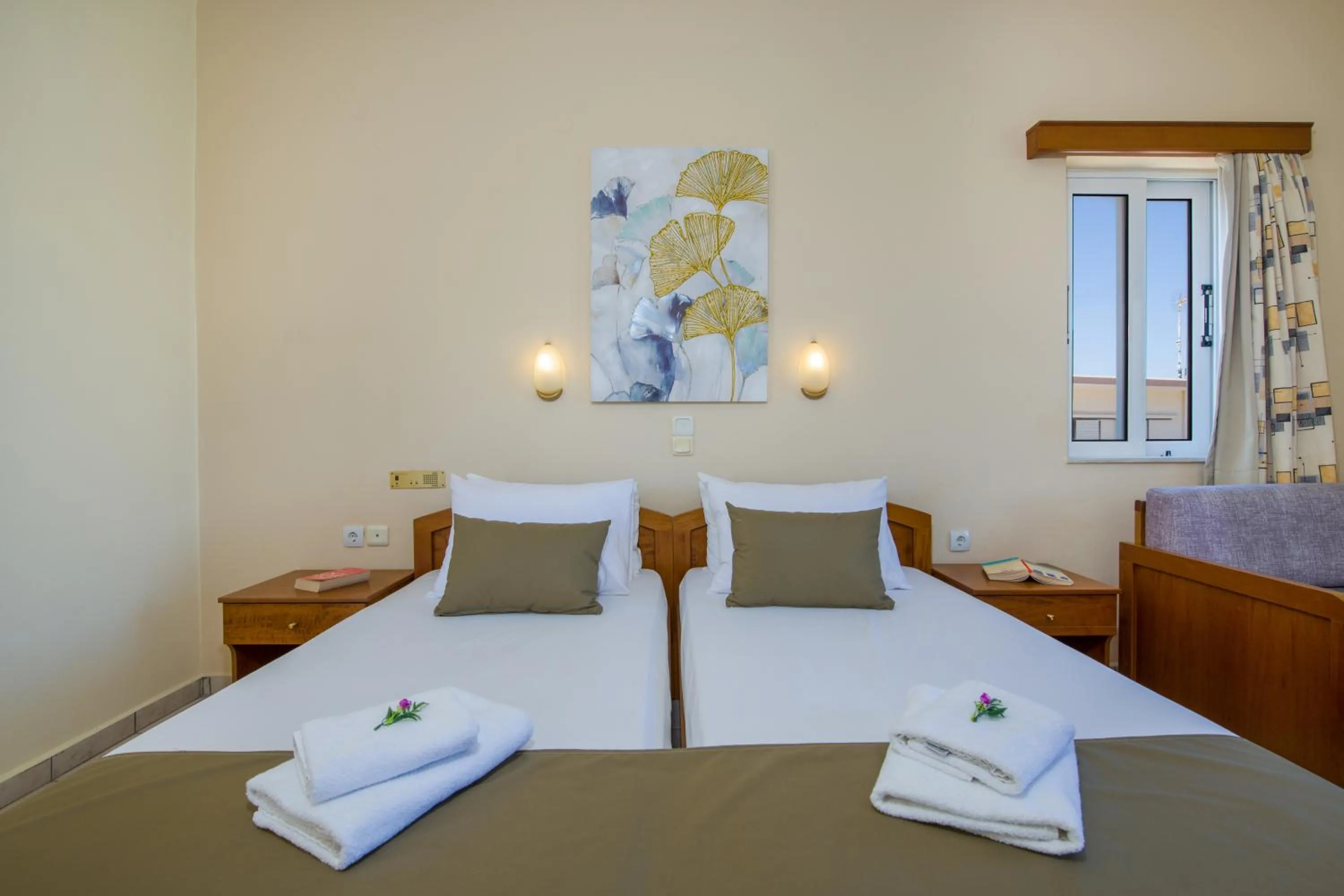 Bed in Dias Hotel Apartments