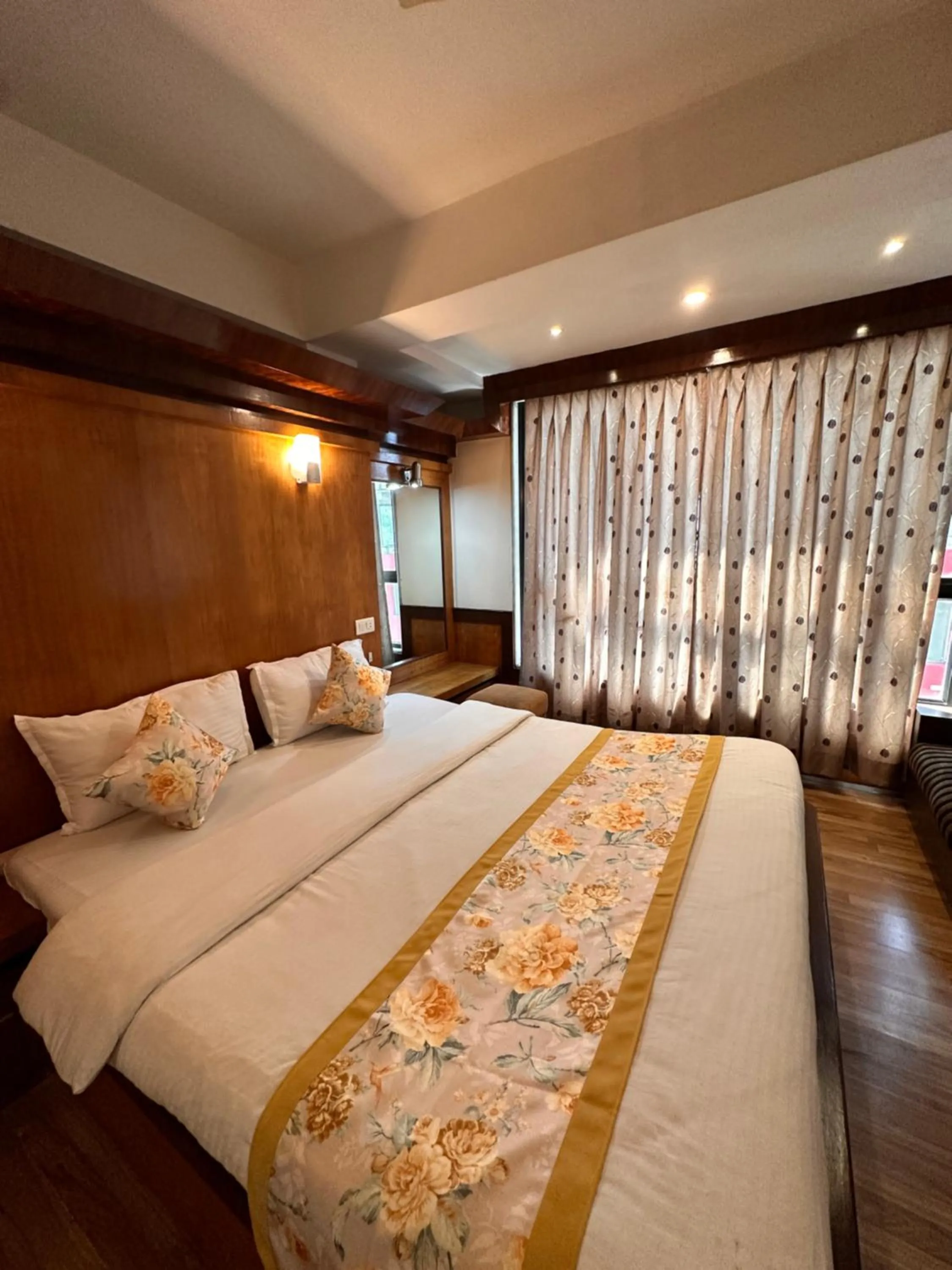 Photo of the whole room, Bed in Hotel Gajraj